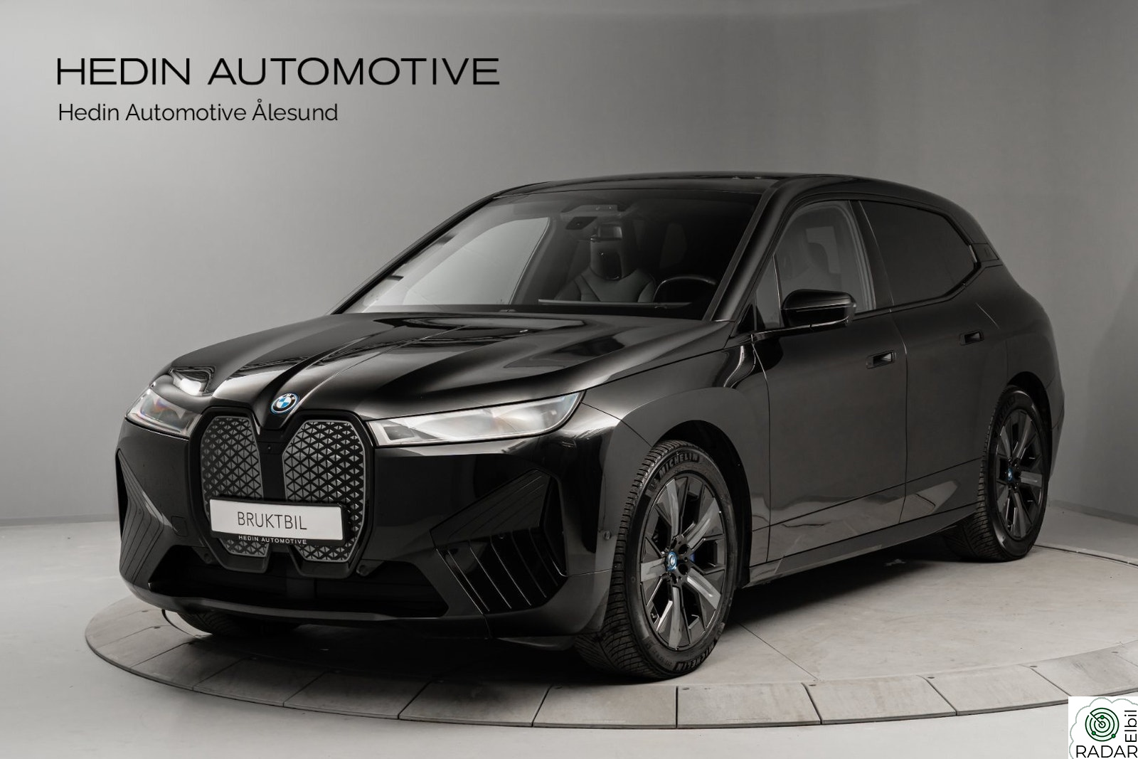 BMW iX xDrive40 xDrive40 Fully Charged/Panorama/Harman/21"/Laser