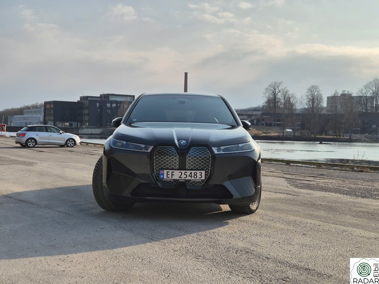BMW iX xDrive40 xDrive40 Fully Charged