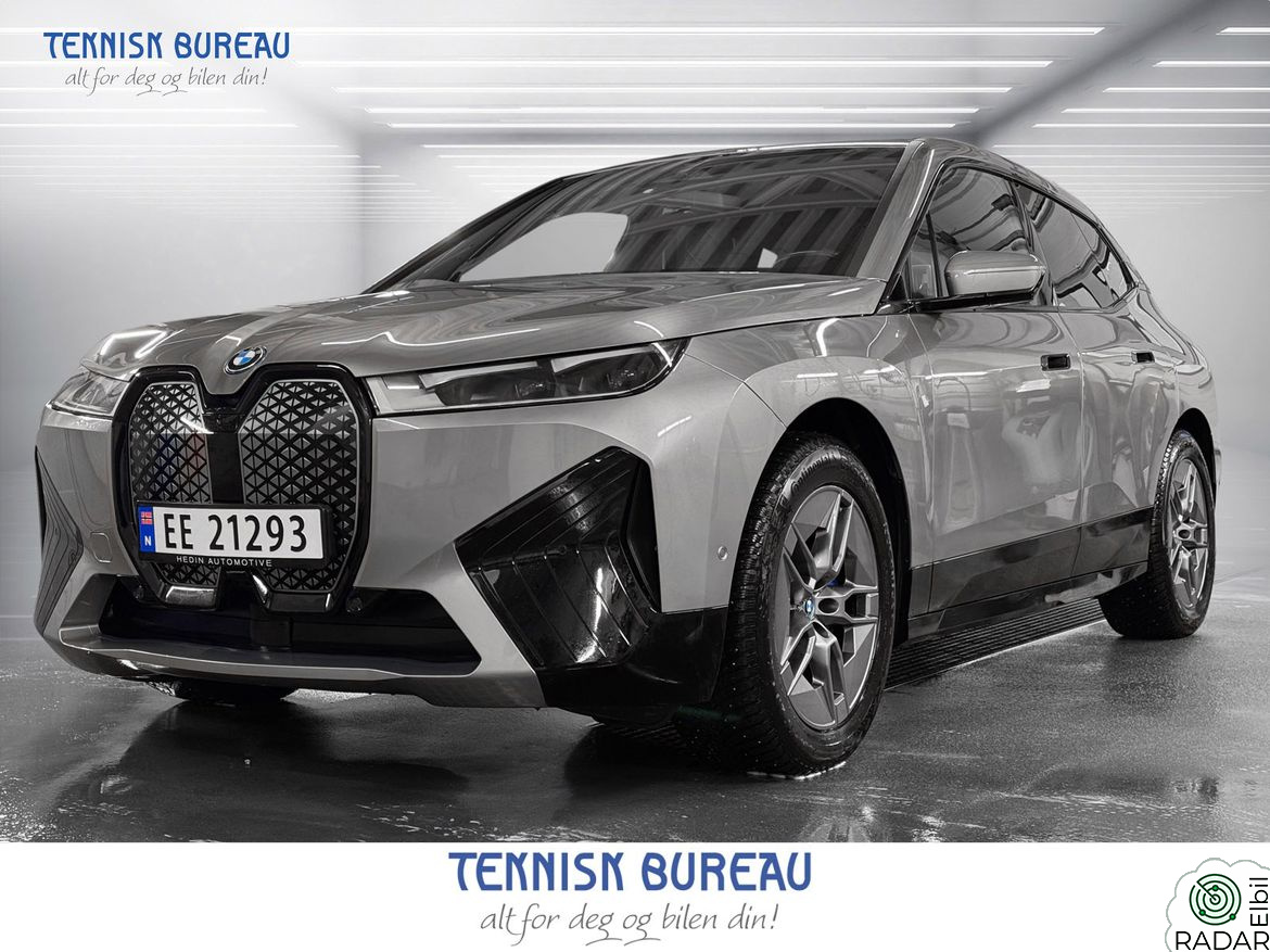 BMW iX xDrive40 xDrive40 4hjulstyring Luftfjæring Sportpakke