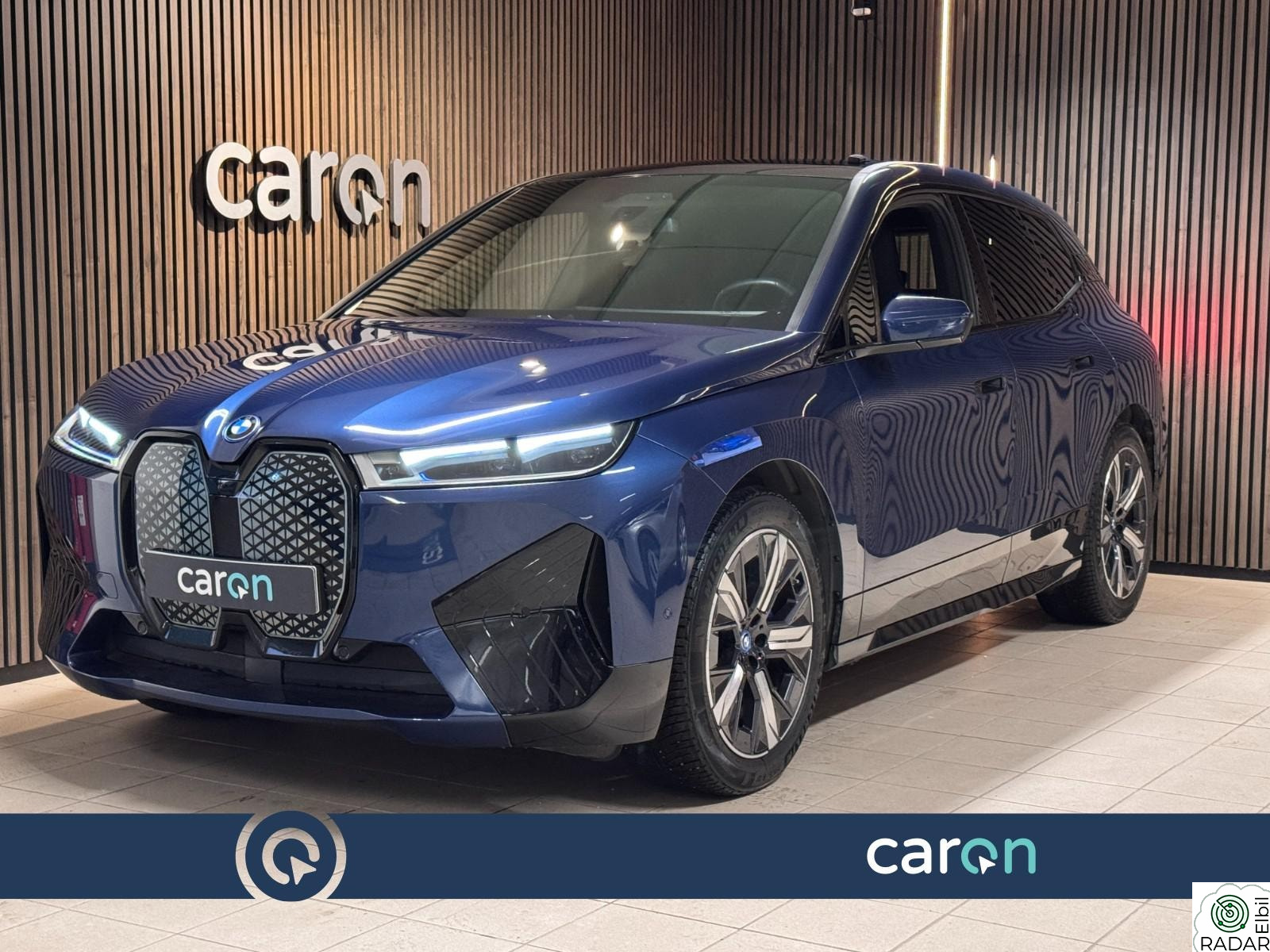 BMW iX xDrive40 Fully Charged / ACC / Laser / Harman / Panoramatak