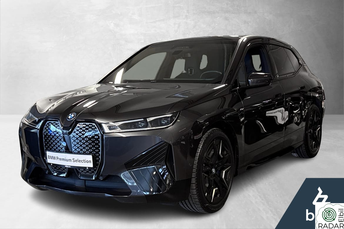 BMW iX xDrive40 xDrive40 FullyCharged Krok, Panorama, LaserLys, H/K