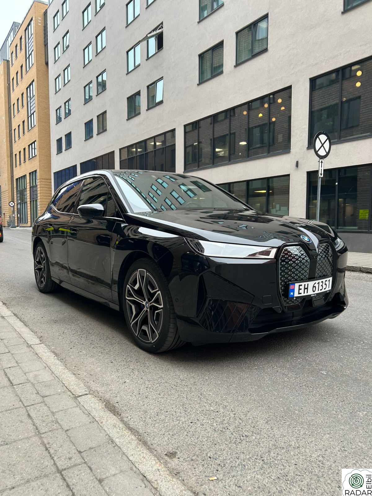 BMW iX xDrive40 xDrive40 Fully Charged (K)