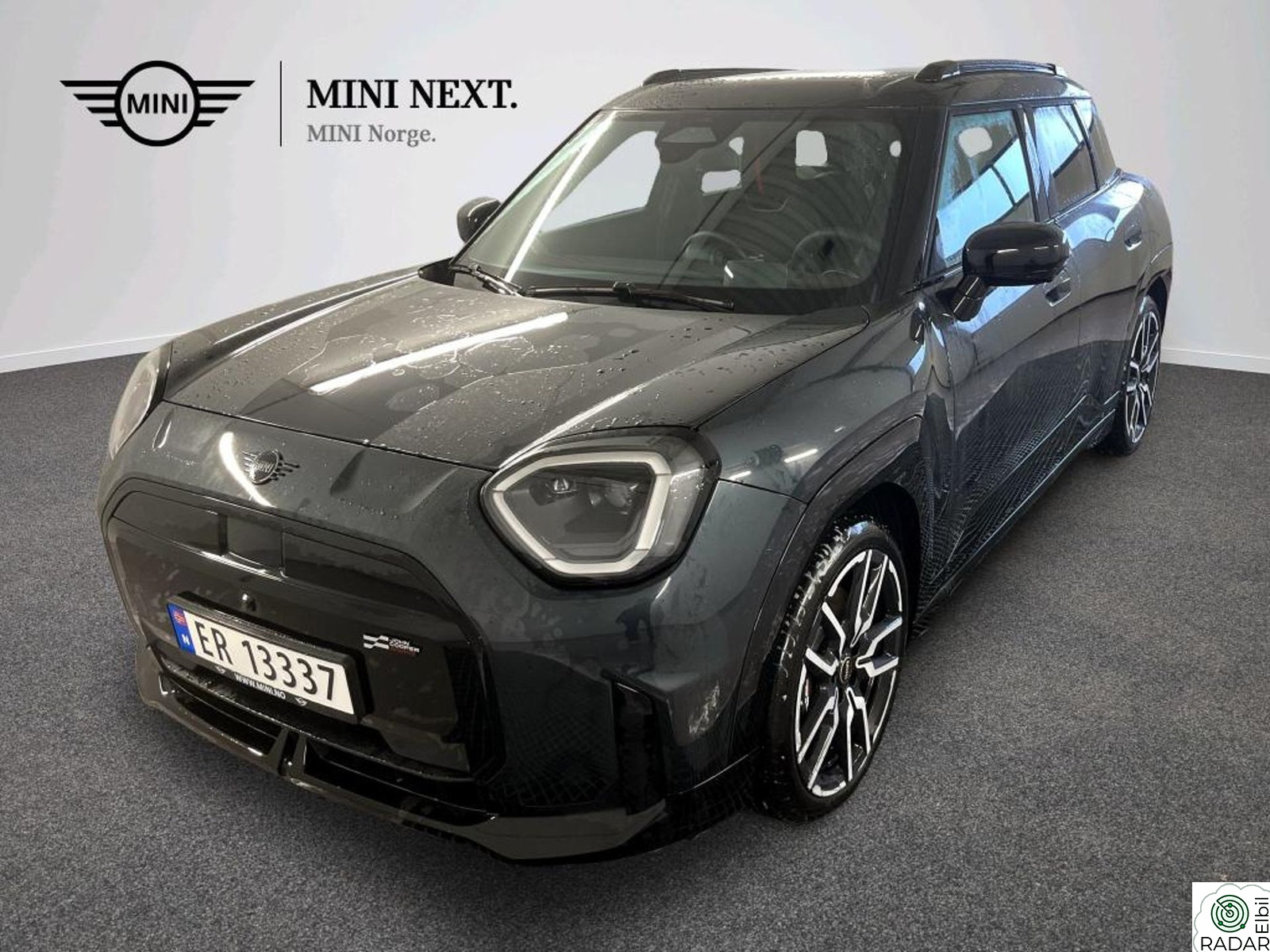 MINI Aceman SE JCW Trim, Package XL
