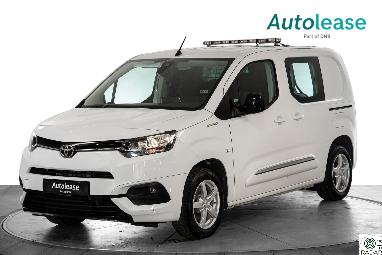 TOYOTA Proace City Electric Electric 50 kWt Comfort L1, Navi / Dab / lav km ++,