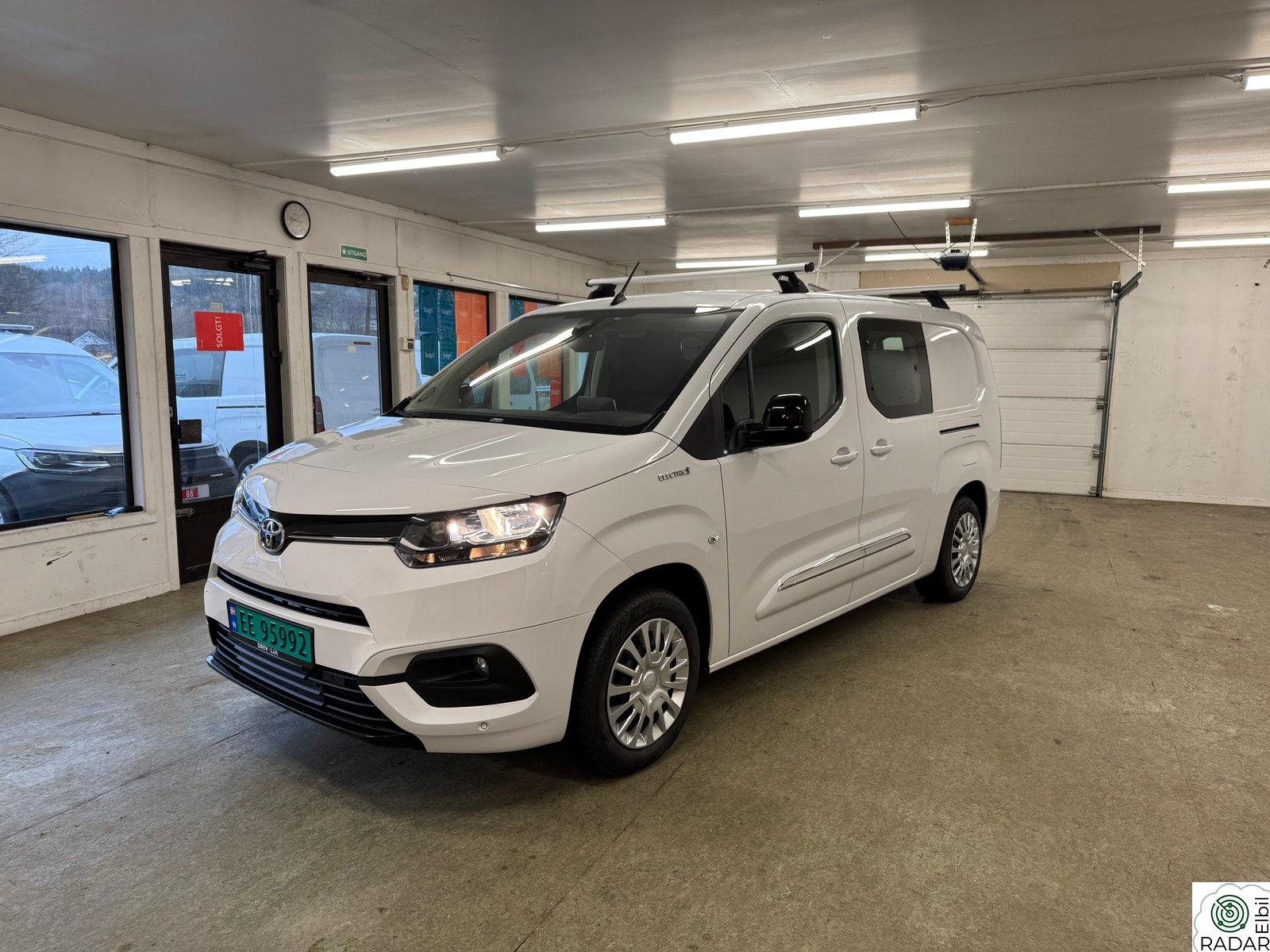 TOYOTA Proace City Electric Electric 50 kWt Comfort L2/2XSYVEDØR/PROFF INNREDNING/