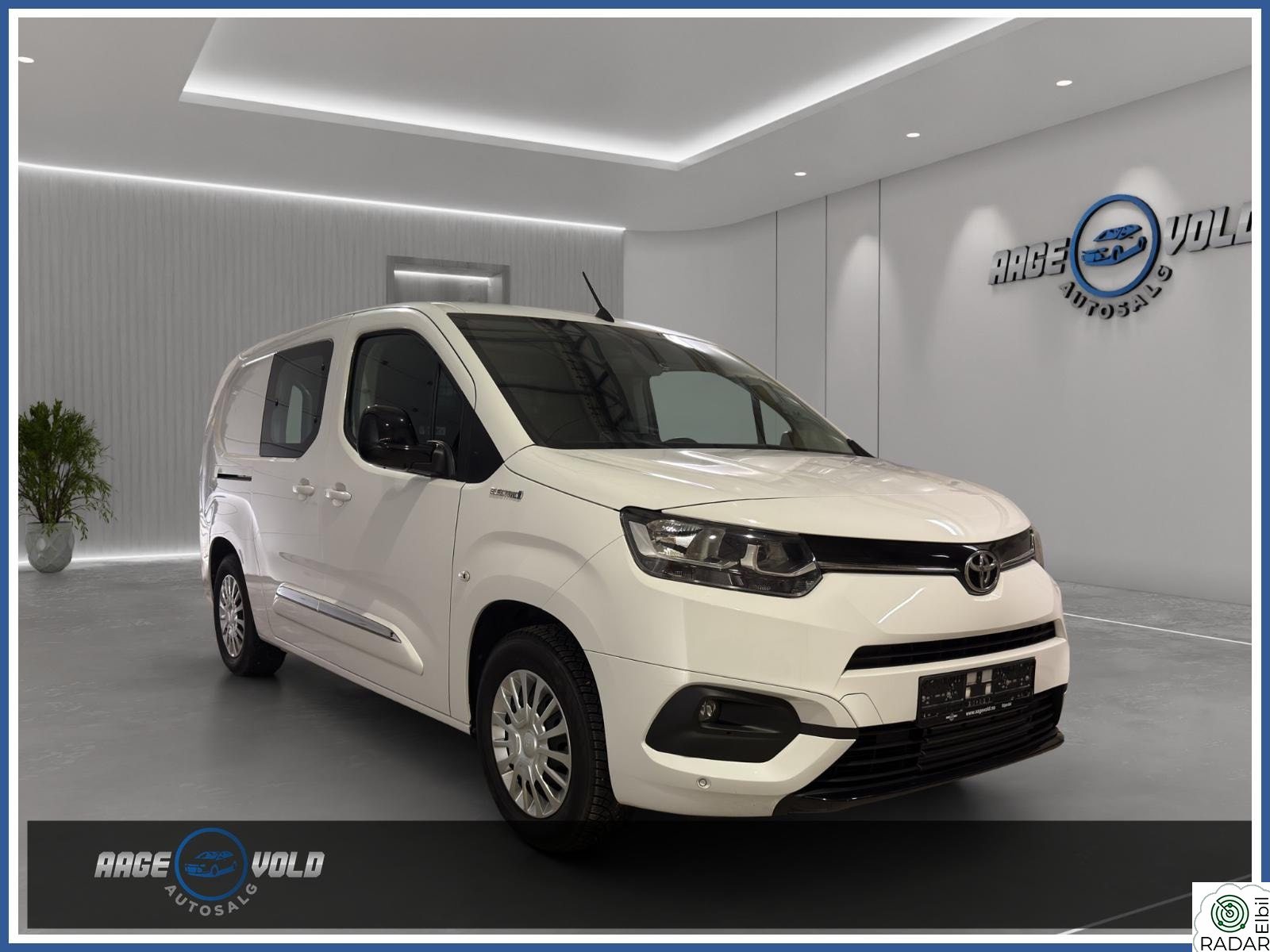 TOYOTA Proace City Electric 3-seter - L2 - Hengerfeste / Krok - Nybilgaranti -