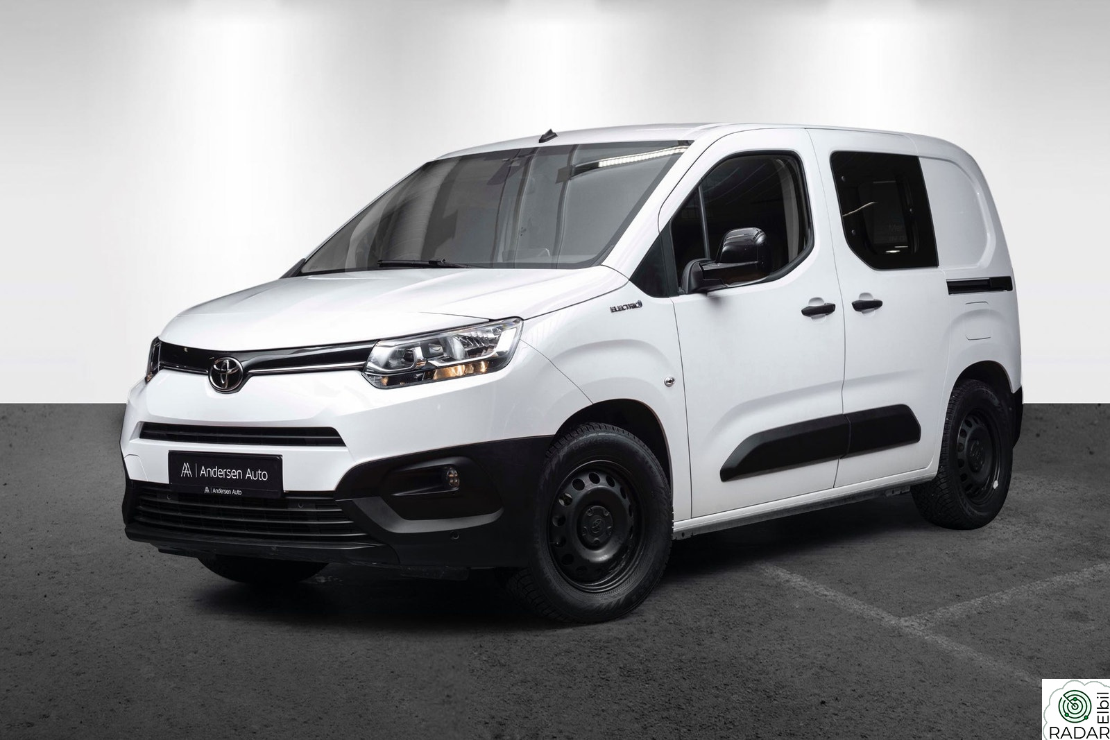 TOYOTA Proace City Electric 50 kWh - 1 eier - CC - DAB - Hengefeste - CarPlay +++
