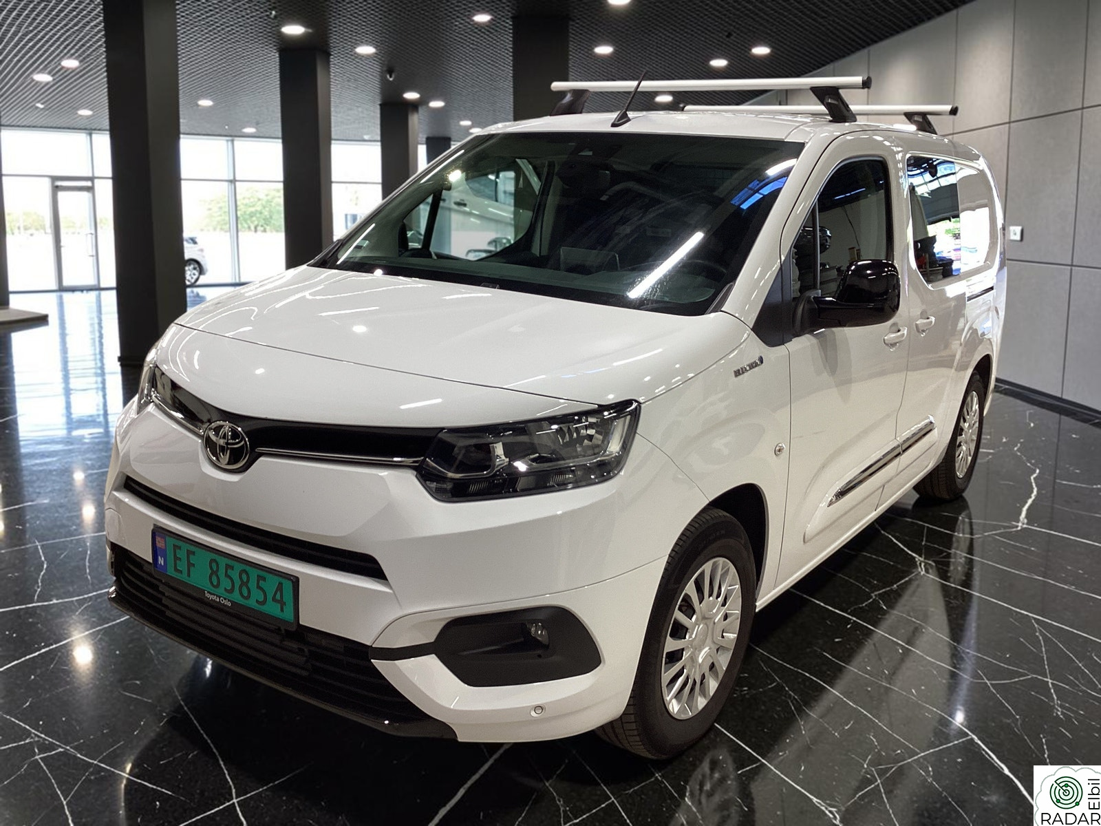 TOYOTA Proace City Electric Electric 50 kWt Comfort L2 LANG+INNREDNING+RYGGEKAMERA