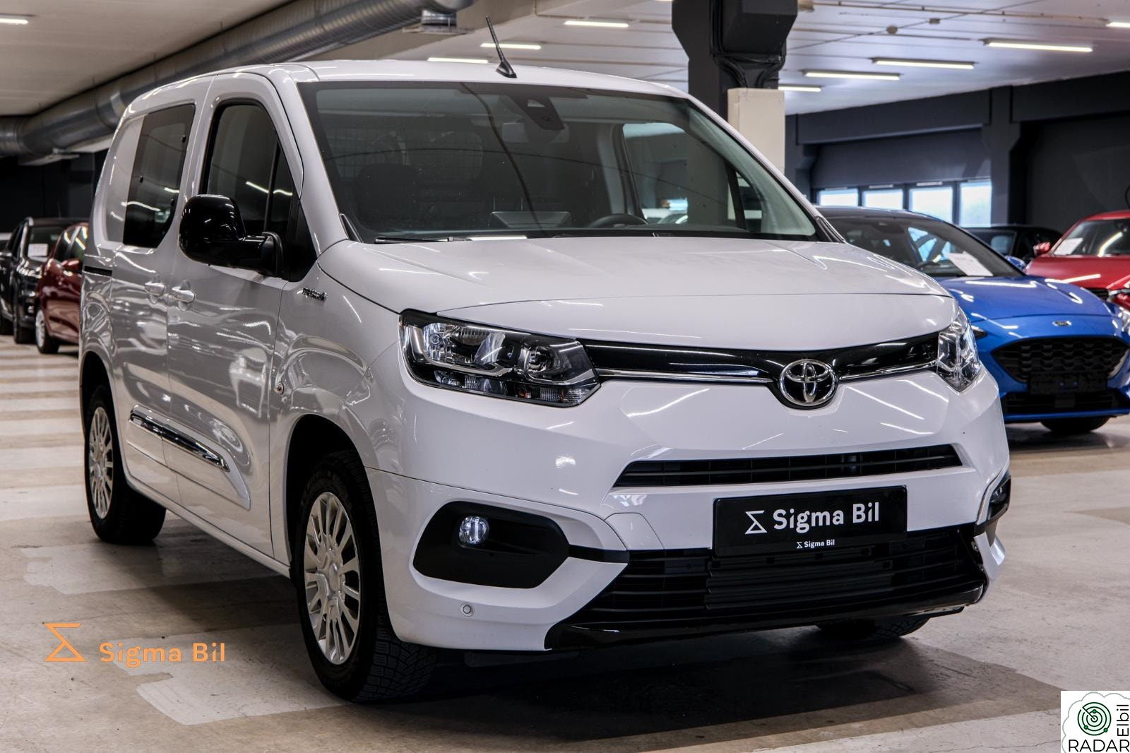 TOYOTA Proace City Electric 136HK Cruise Webasto CarPlay Bt Nybilgaranti EU11/27