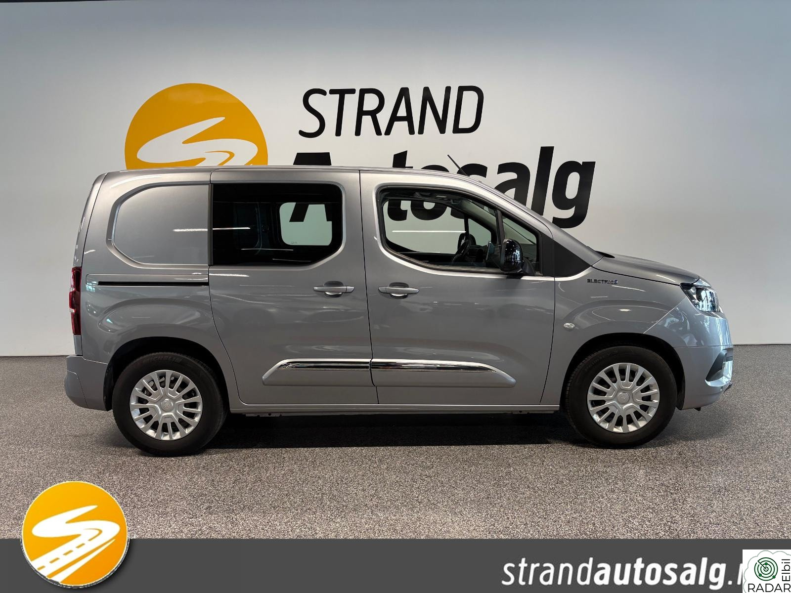TOYOTA Proace City Electric Electric L1 50kWh Krok Ryggekamera CruiseControl Dab+