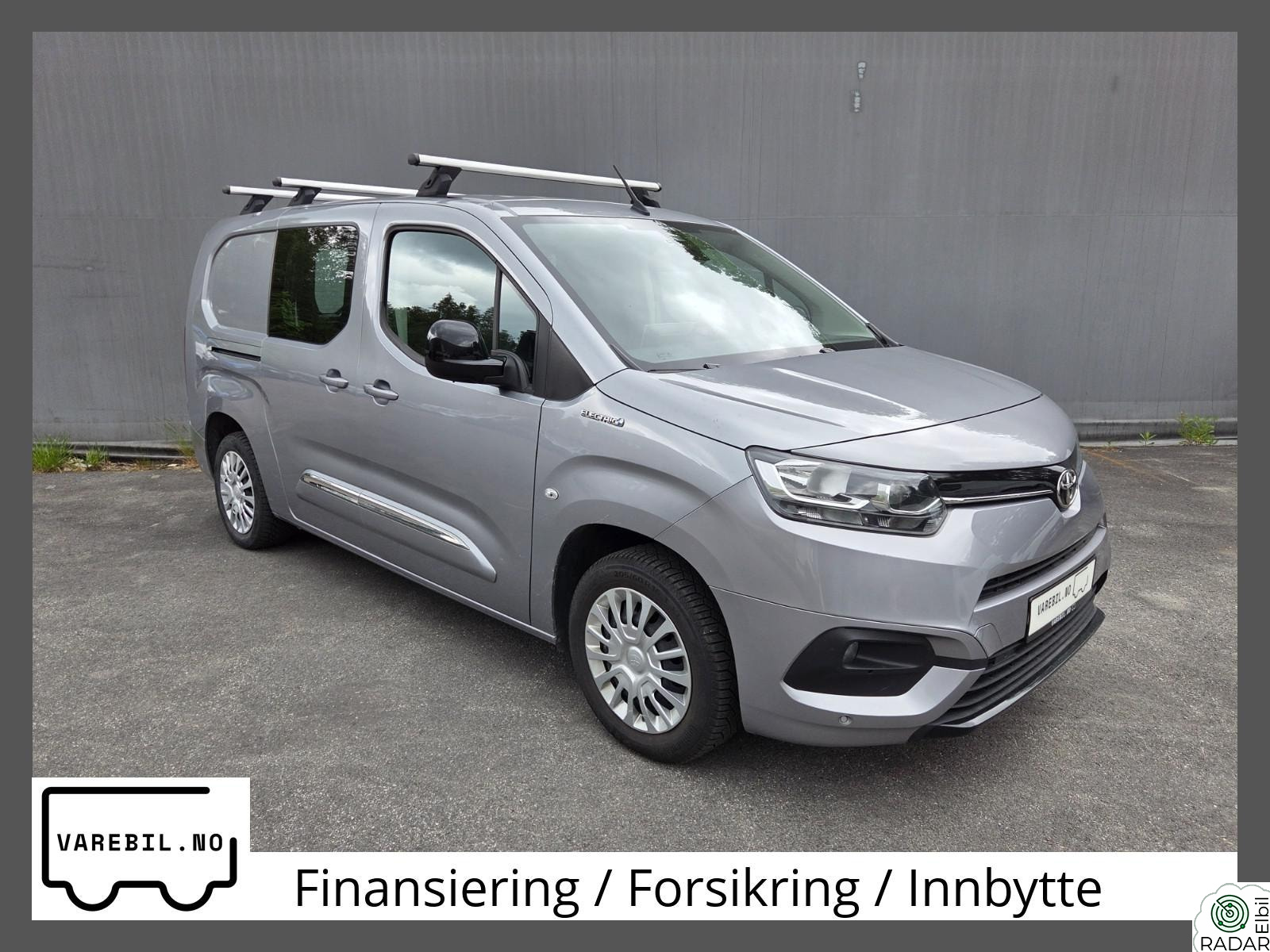 TOYOTA Proace City Electric Electric L2 269 KM WLTP NY SERVICE EUOK 2028