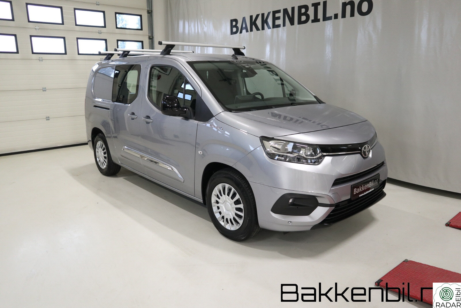 TOYOTA Proace City Electric Electric 50 kWt Comfort Plus L2 Pen,Nylig service