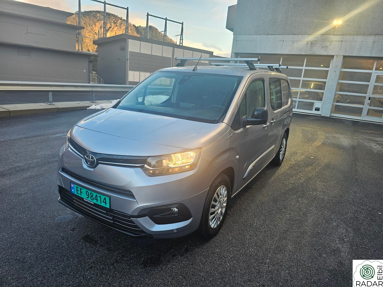 TOYOTA Proace City Electric Electric 50 kWt Comfort L2
