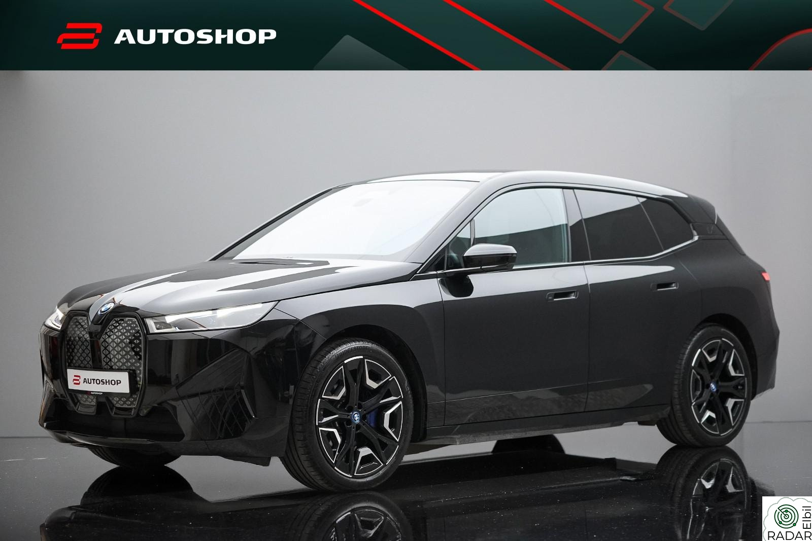 BMW iX xDrive50 xDrive50 MASSASJE SOFTCLOSE H&K LASER KROK 22" S.HJUL++