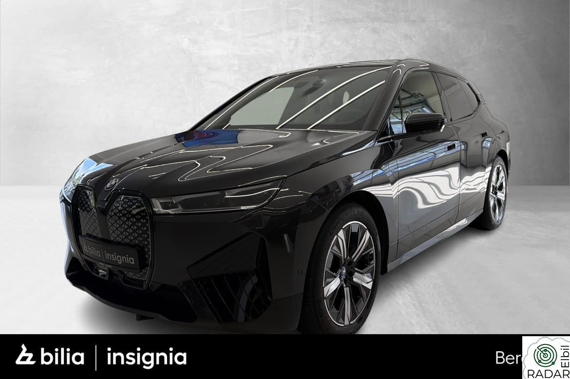 BMW iX xDrive50 xDrive50/Hengerfeste/Glasstak/HUD/H&K/Sportspakke