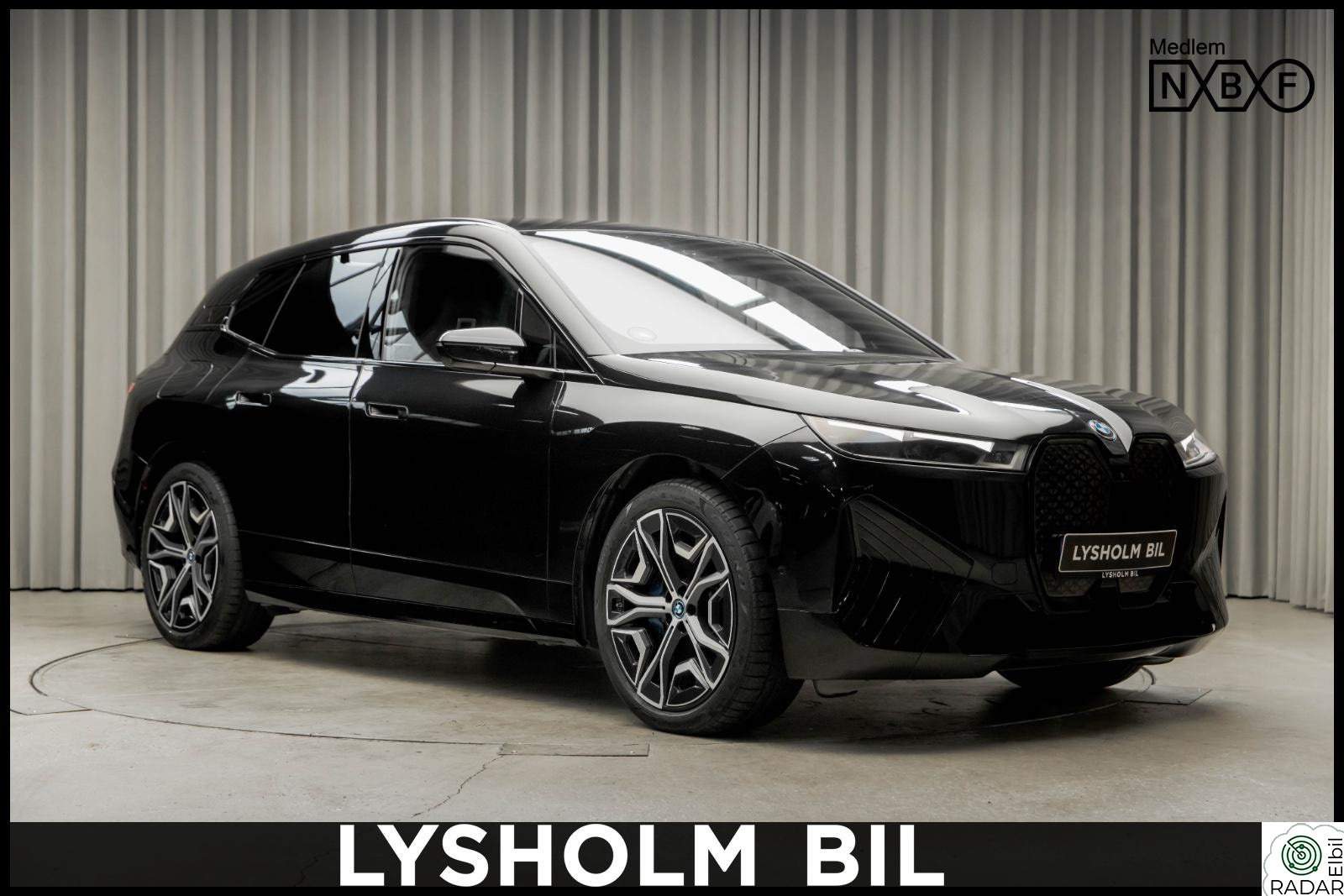 BMW iX xDrive50 xDrive50/FullyCharged/Luft/4-hjulstyring/H&K/Krok/Pano