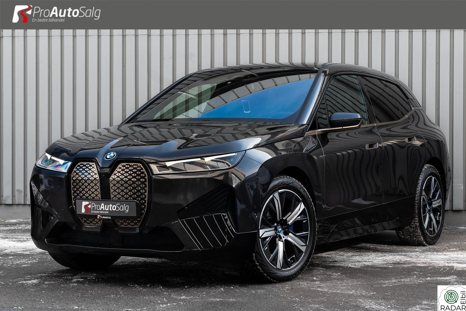 BMW iX xDrive50 xDrive 50 Fully Charged Sportspakke Luft Topp utstyrt