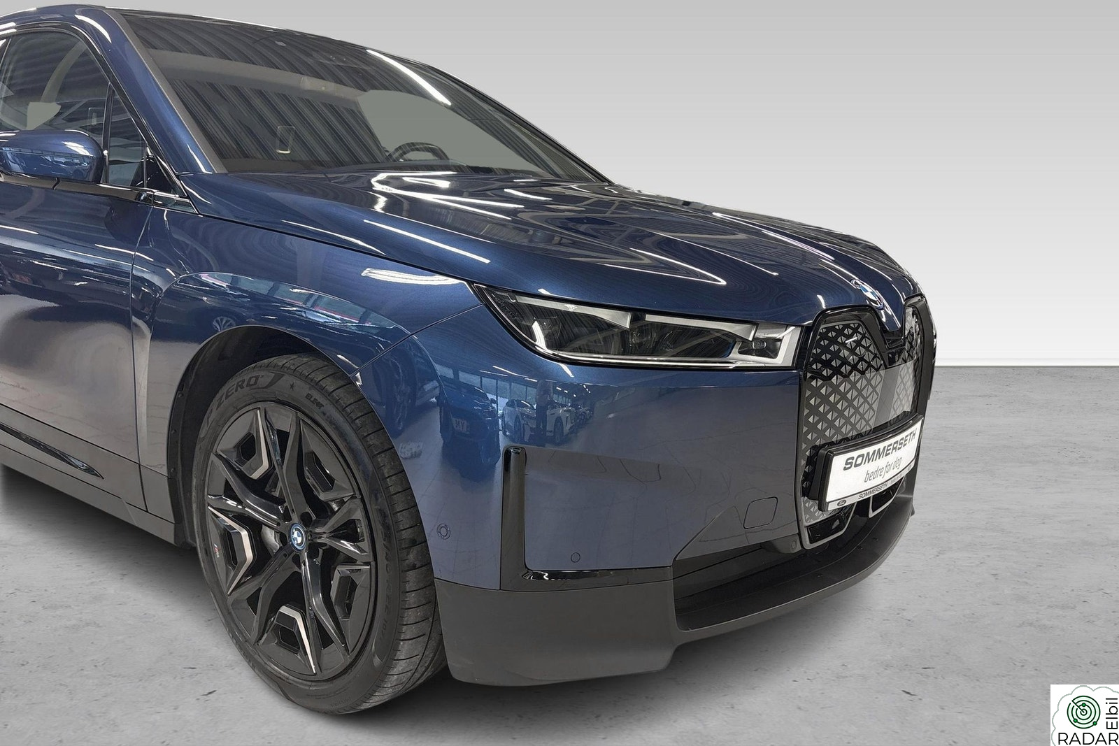 BMW iX xDrive50 Sport/ACC/Skinn/HUD/DAB/H&K +++