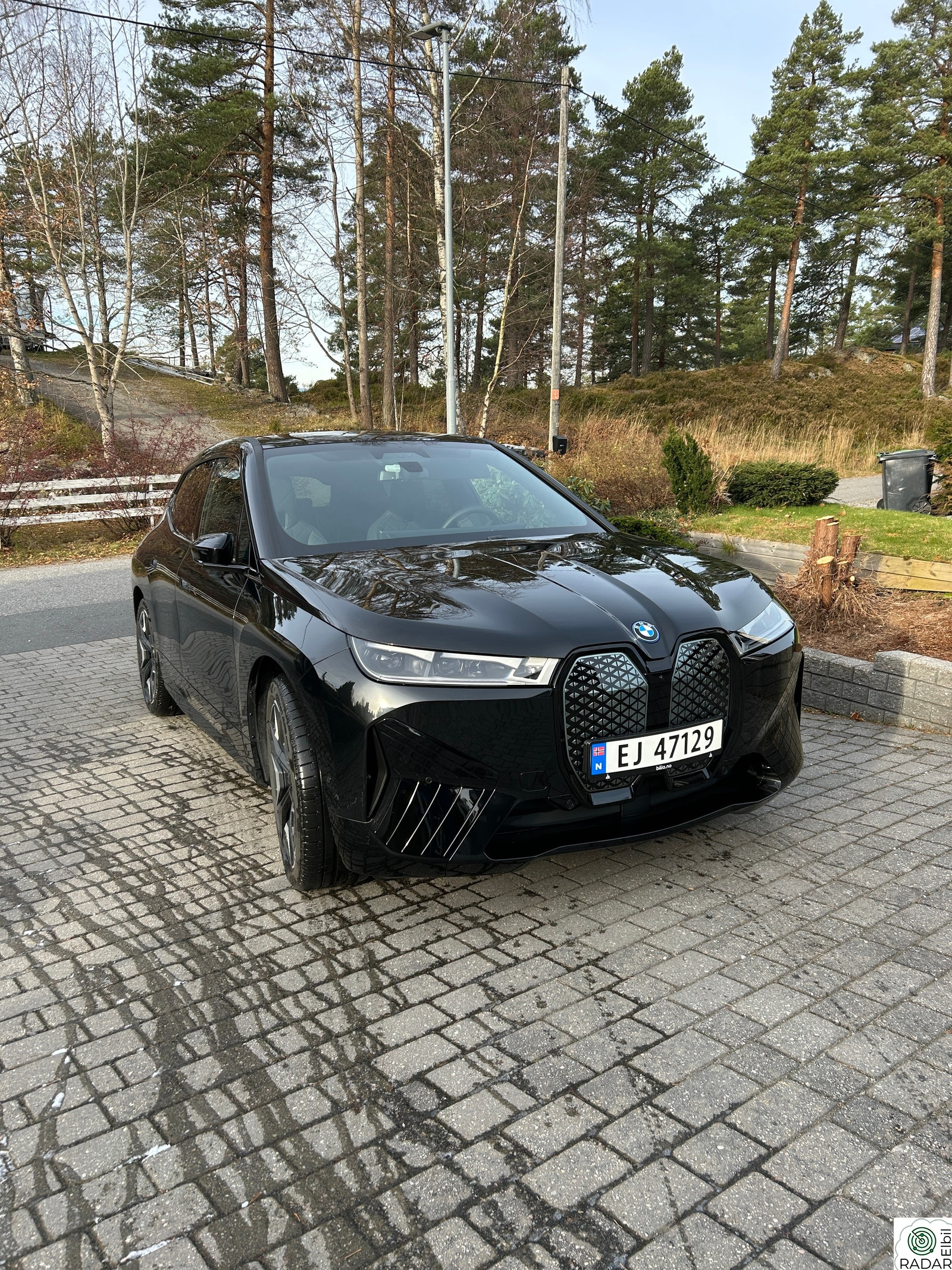 BMW iX xDrive50 IX50 Fully Charged, M-ratt, Skinn, Multiseter, Luft+++