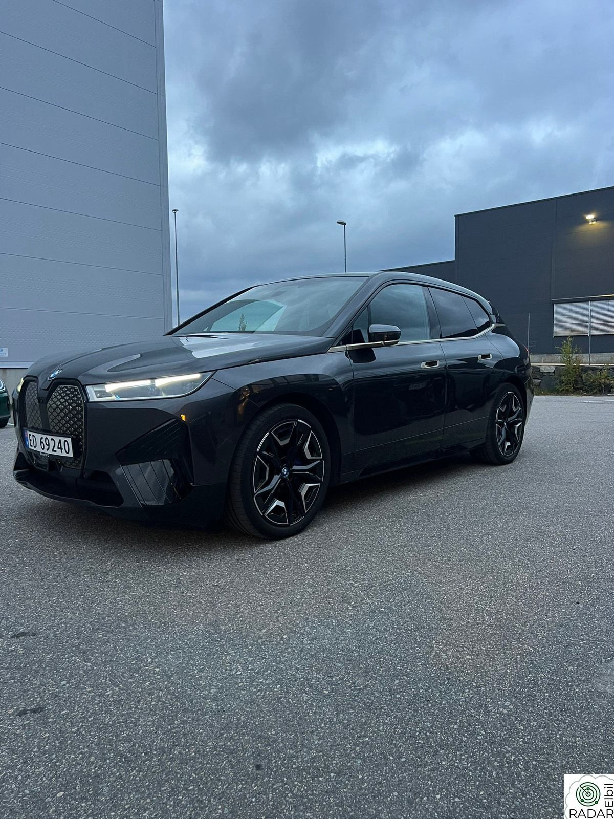 BMW iX xDrive50 xDrive50 Fully Charged