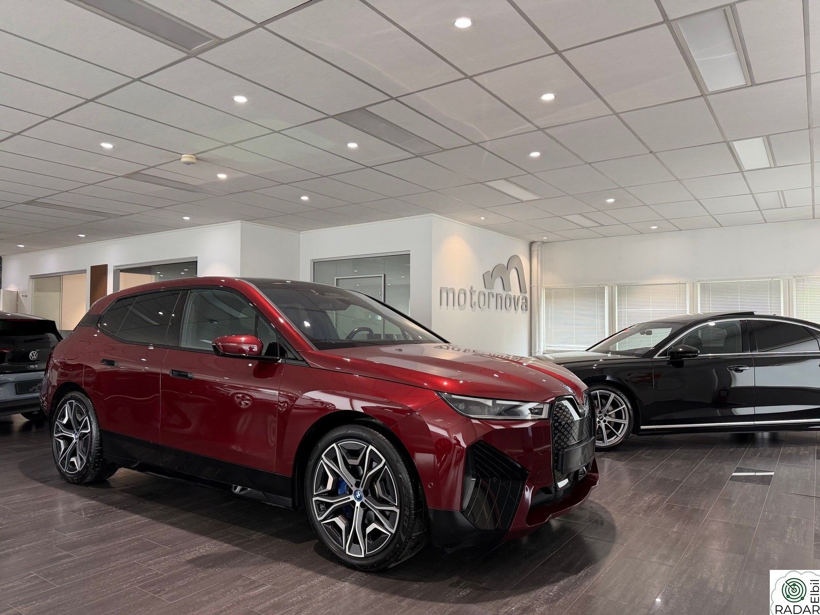 BMW iX xDrive50 50 xdrive Fully Charged/Sport/Laser/Luft/22/Pano/HUD/++