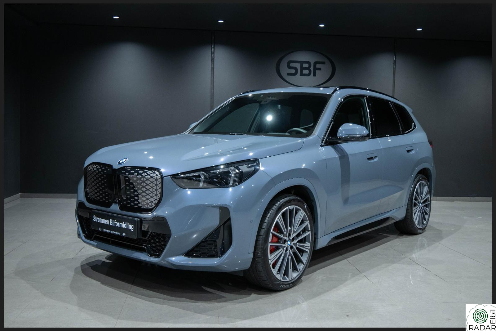 BMW iX1 xDrive30 xDrive30 SUPERCHARGED/M-SPORT PRO/PANO/HEADUP/KROK/20"