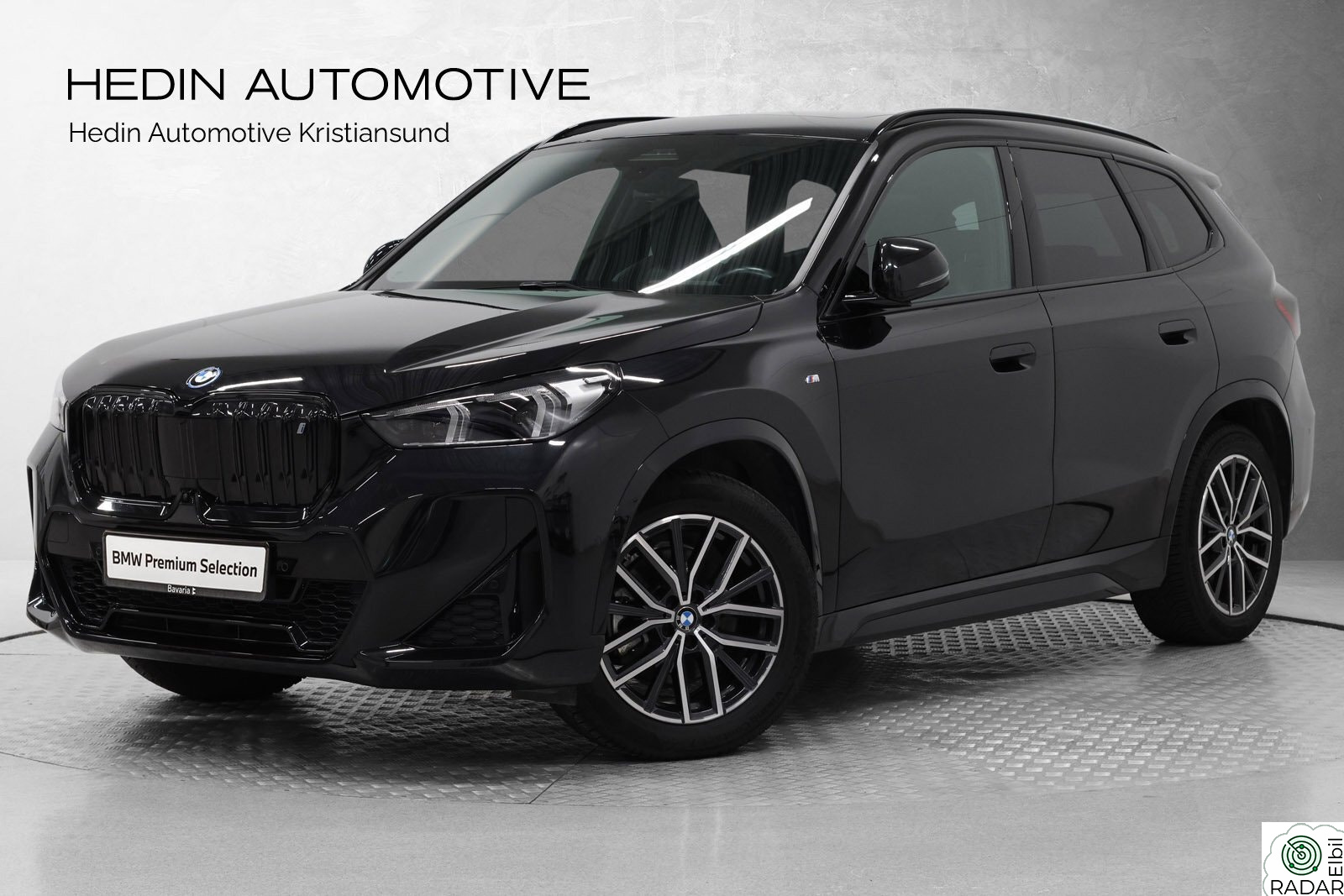 BMW iX1 xDrive30 xDrive30 Fully Charged/Panorama/Harman/Head Up++