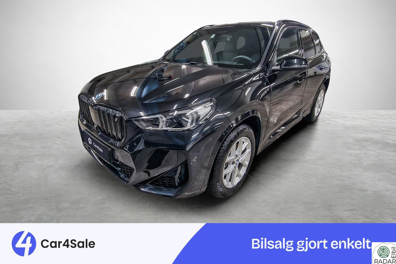 BMW iX1 xDrive30 xDrive30 M sport / Skinn / Pano / HUD/ Krok/ Norsk/ H&K