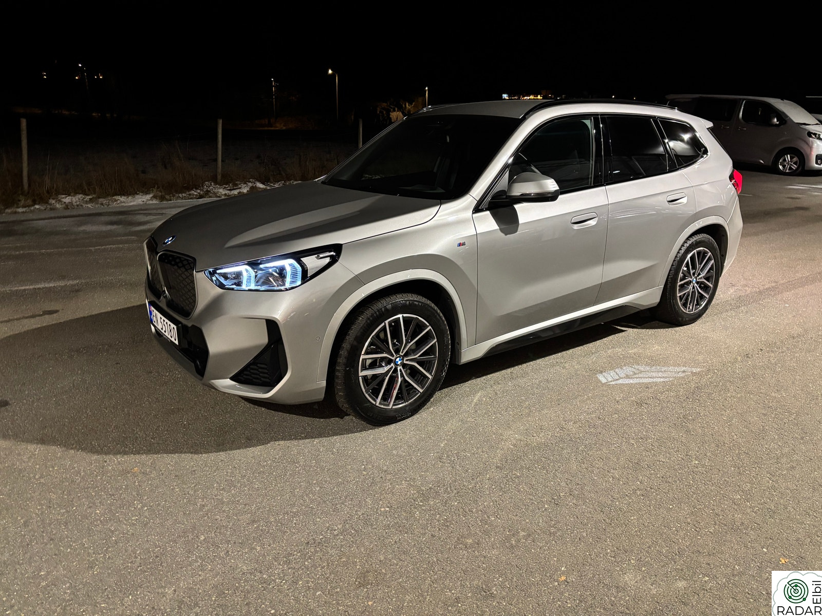 BMW iX1 xDrive30 xDrive30 Fully Charged Premium E. (K)