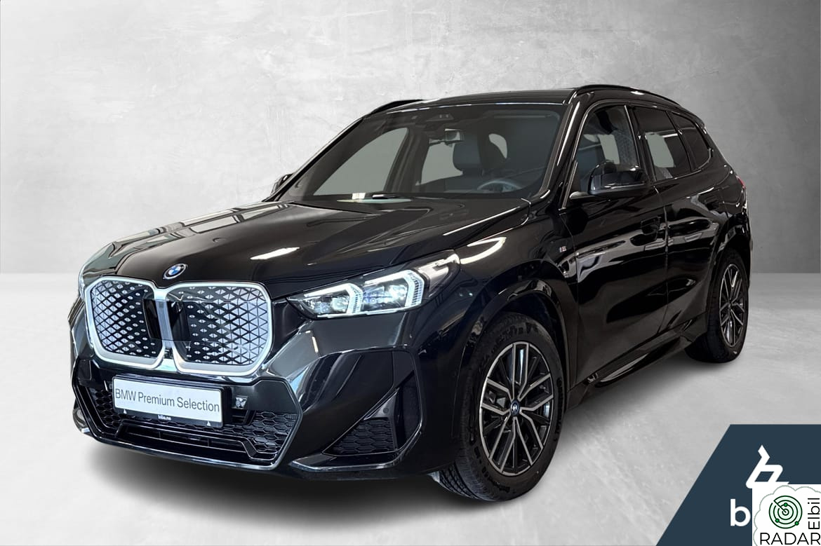 BMW iX1 xDrive30 xDrive30 Fully Charged M-Sport, Hengerfeste, H/K