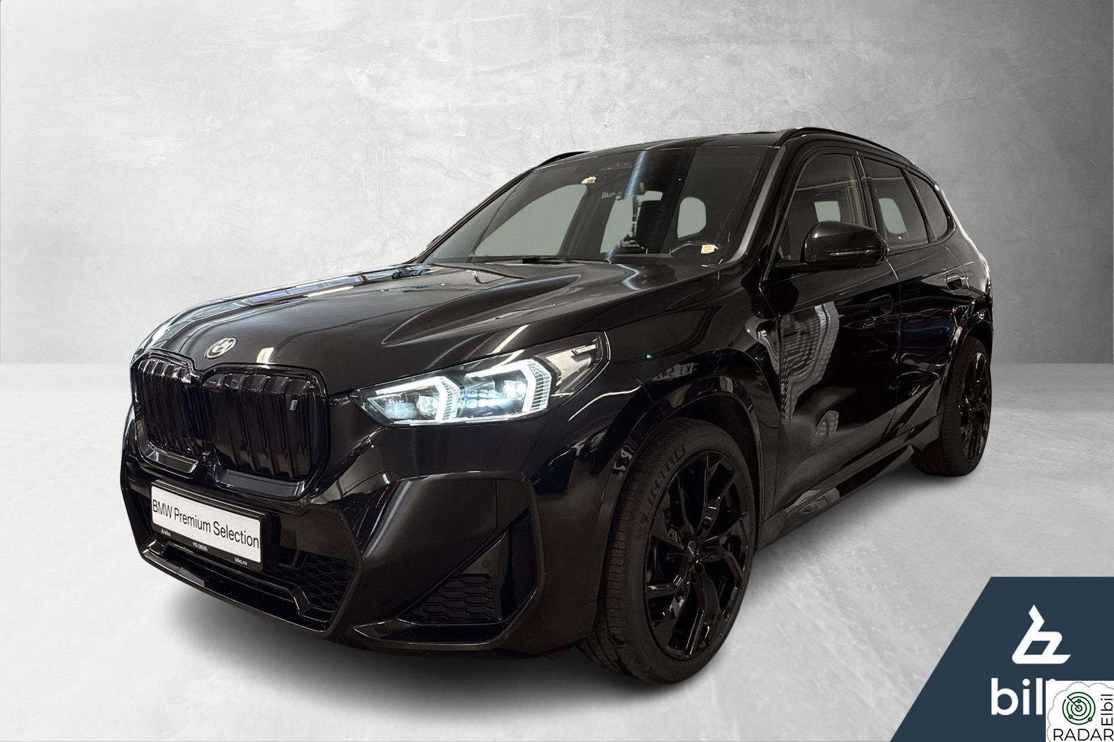 BMW iX1 xDrive30 xDrive30 FullyCharged M-Sport, H/K, Panorama, Krok