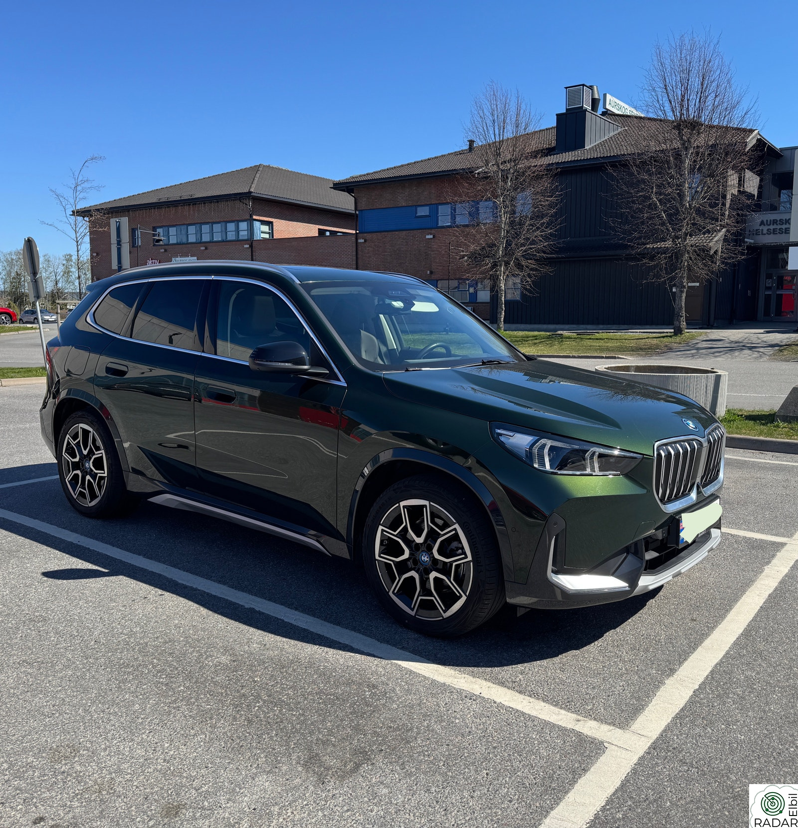 BMW iX1 xDrive30 xDrive30 Charged Plus (K)