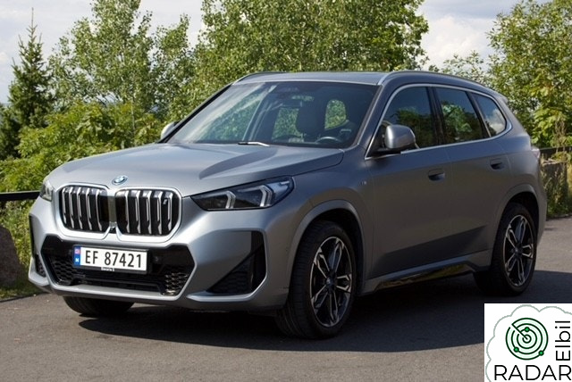BMW iX1 xDrive30 xDrive30 Fully Charged (K)
