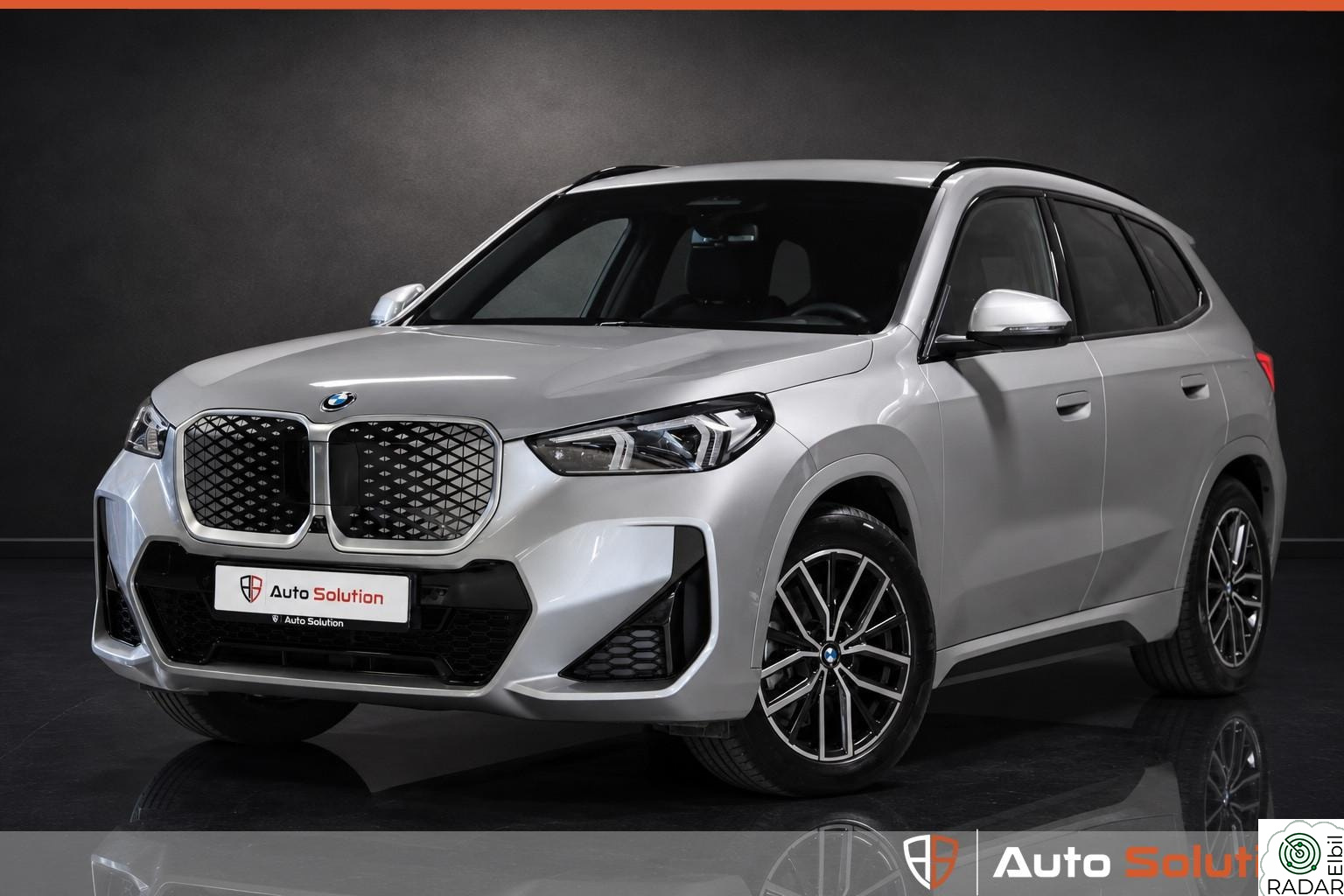 BMW iX1 xDrive30 xDrive30| FULLYCHARGED| ACC| H/K| KROK| HUD| SKINN| BSI