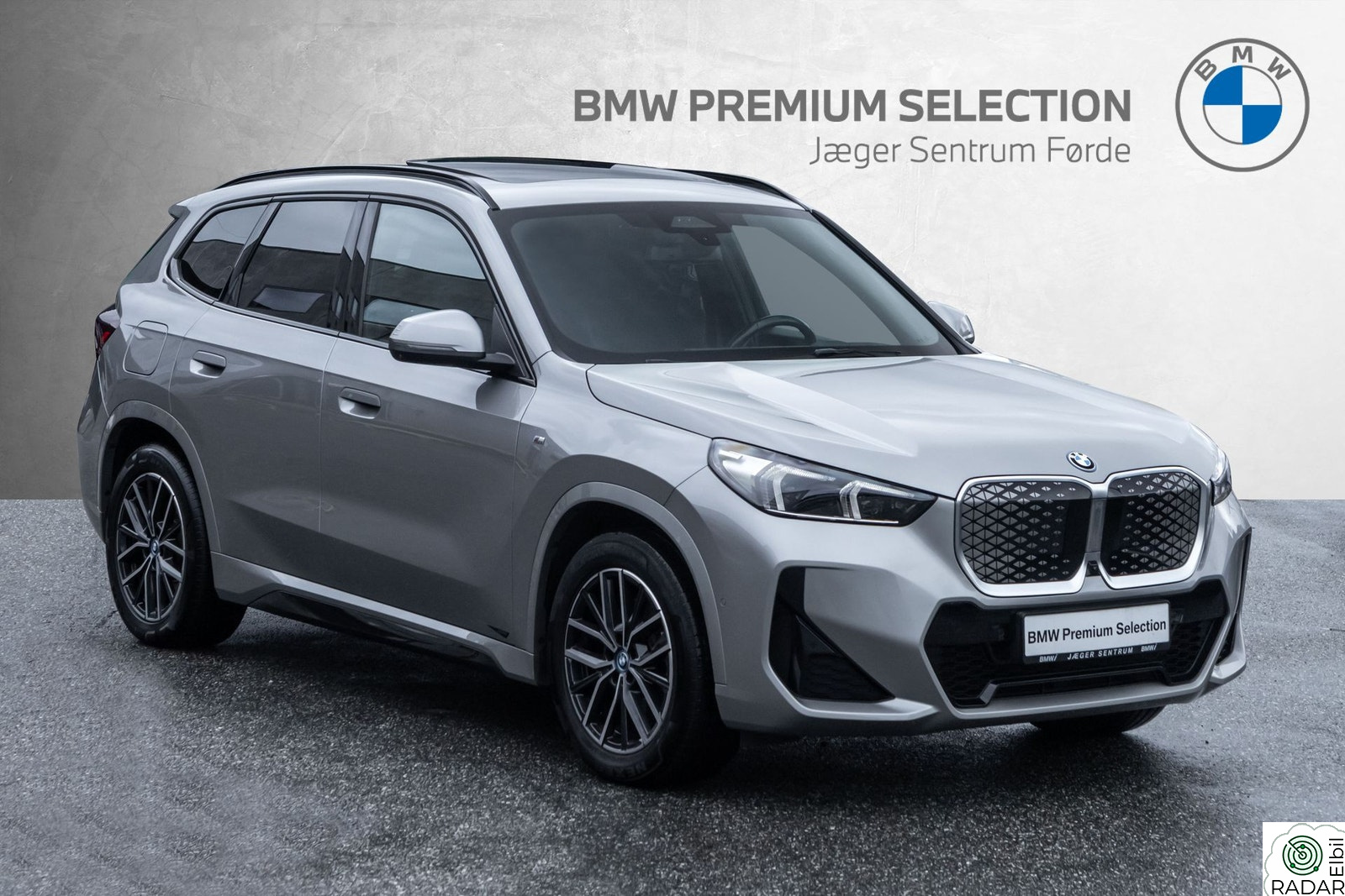 BMW iX1 xDrive30 xDrive 30 Fully Charged/M-Sport/Pano./H&K+++
