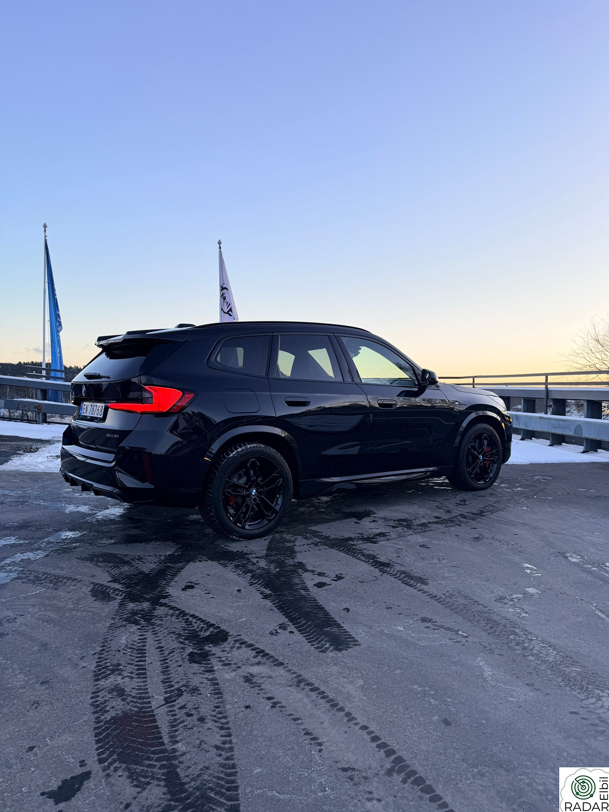 BMW iX1 xDrive30 xDrive30 Supercharged, M PRO, Pano, Skinn, BSI 5 år