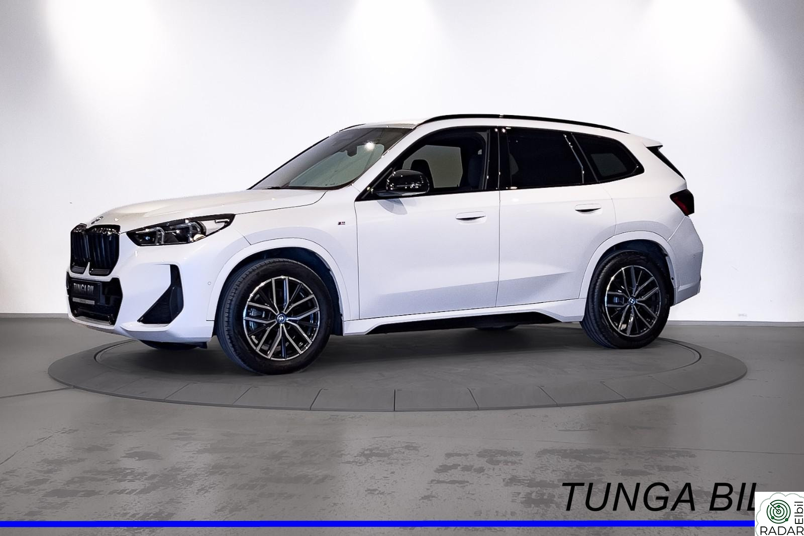 BMW iX1 xDrive30 xDrive30 M-Sport, 20", H/K, H.Feste | kr 4.290,-/mnd!