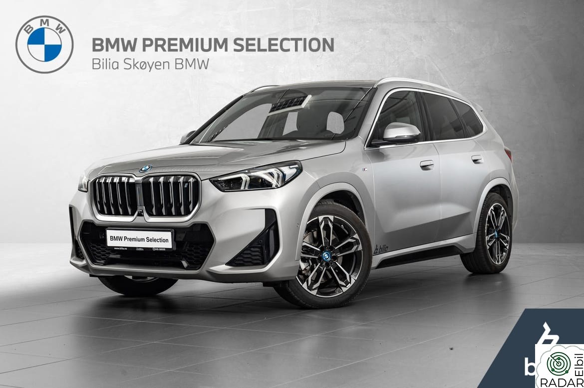 BMW iX1 xDrive30 xDrive30 Fully Charged, Adp-Cruise, M-Sport, H/K, Pano