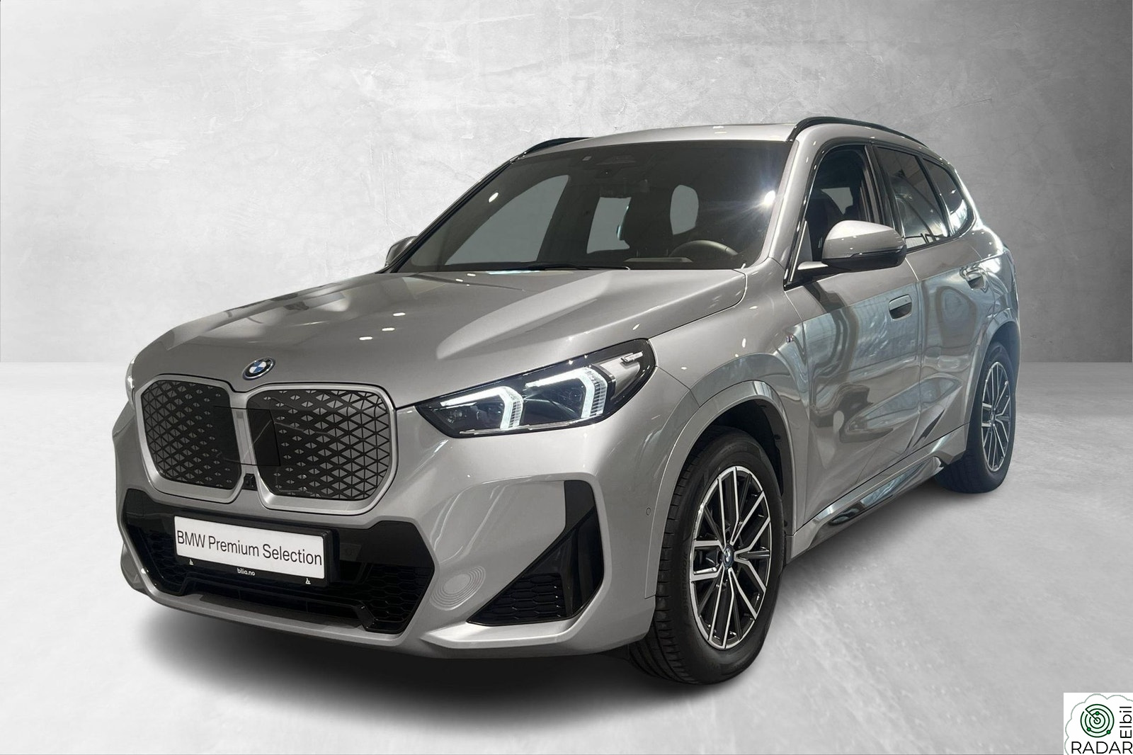 BMW iX1 xDrive30 Fully Charged,M-Sport,Pano,H/K,h-feste