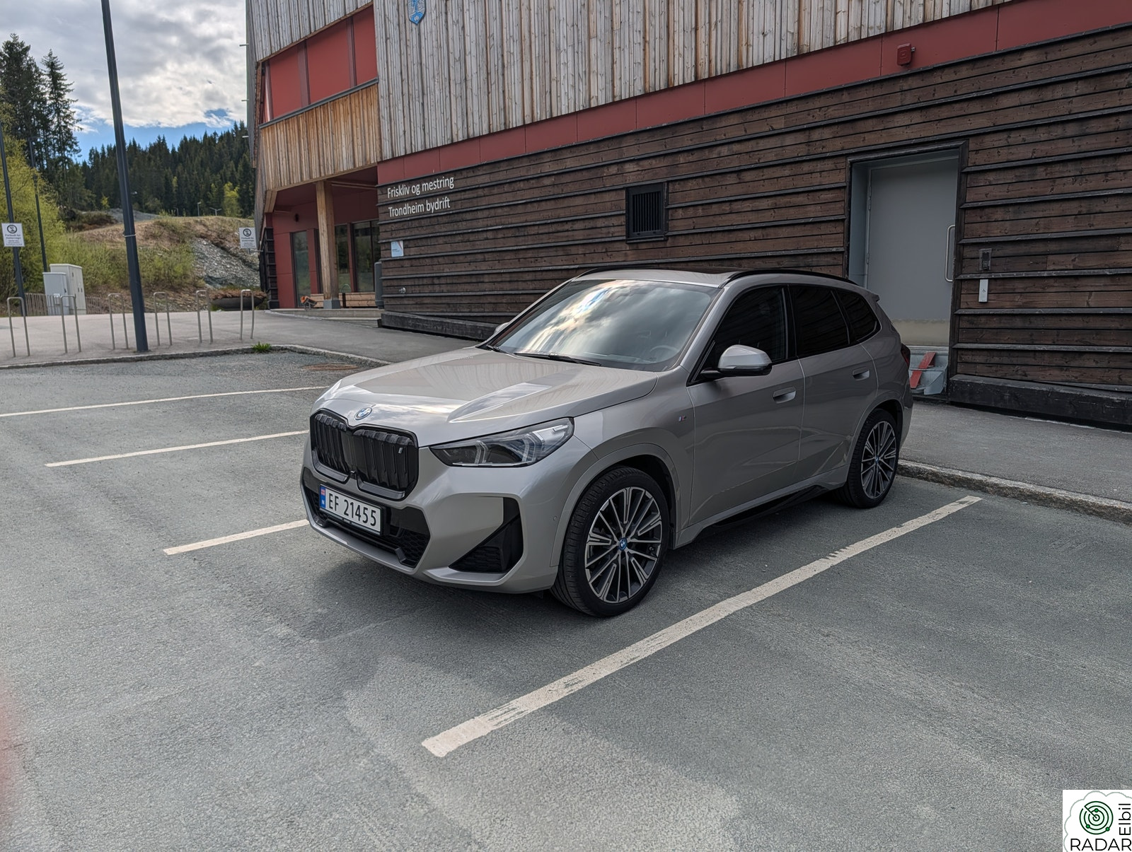 BMW iX1 xDrive30 BMW iX1
Msport, Fully, 20"+19"