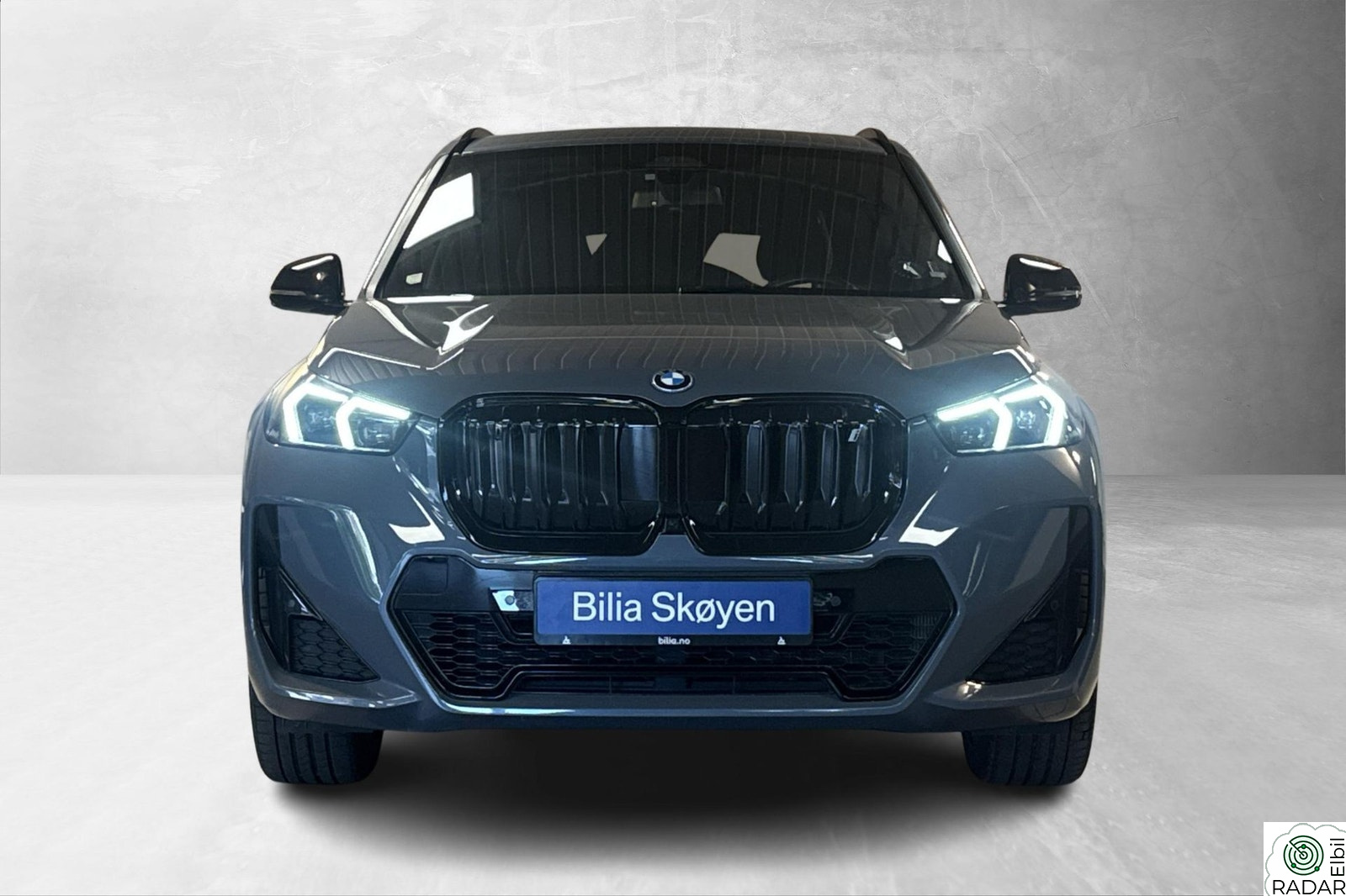 BMW iX1 xDrive30 xDrive30 Fully Charged M-Sport, ComfAcc, H/K, El-Seter