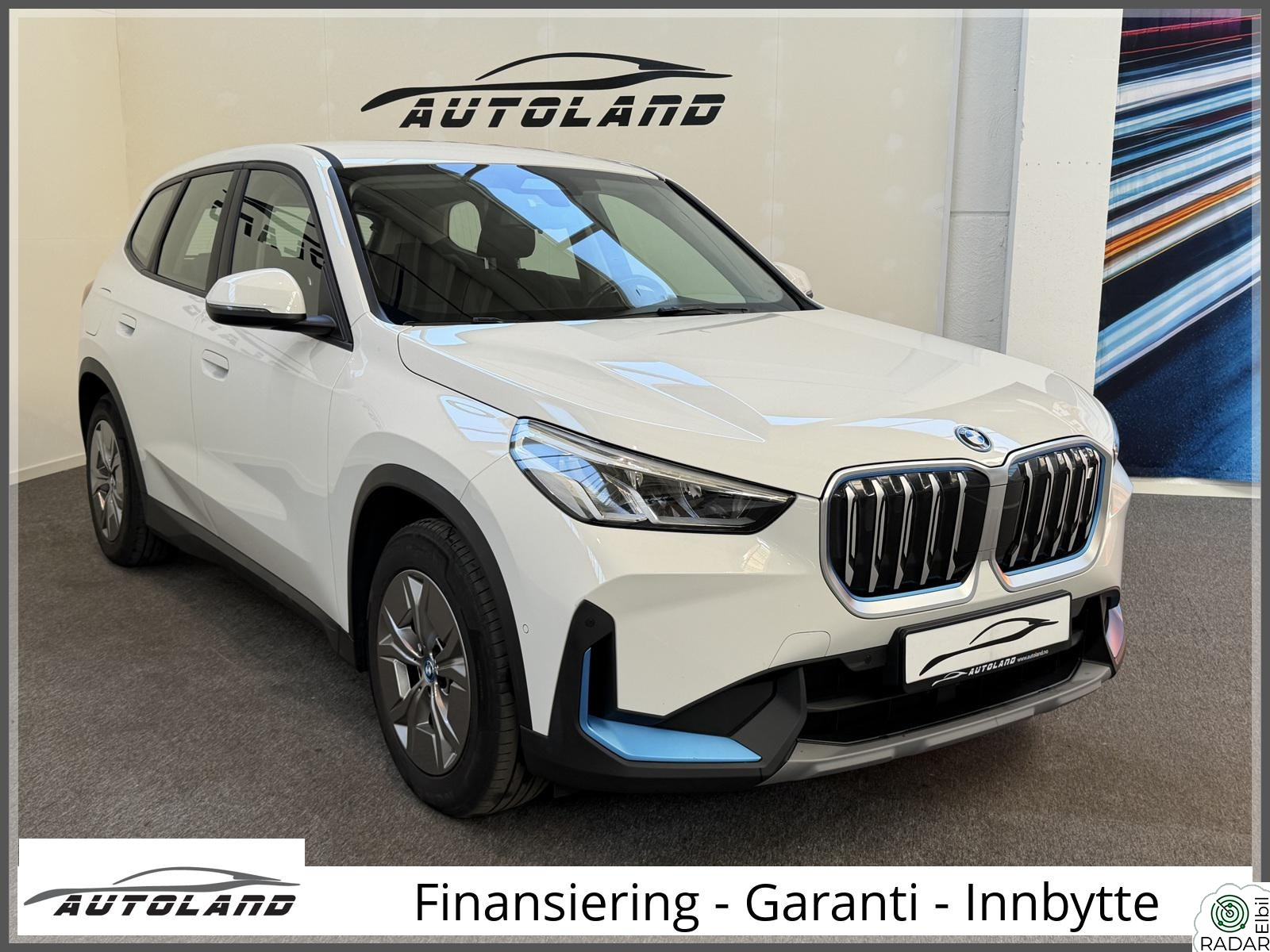 BMW iX1 xDrive30 xDrive30 Charged Plus Carplay Skinn Krok