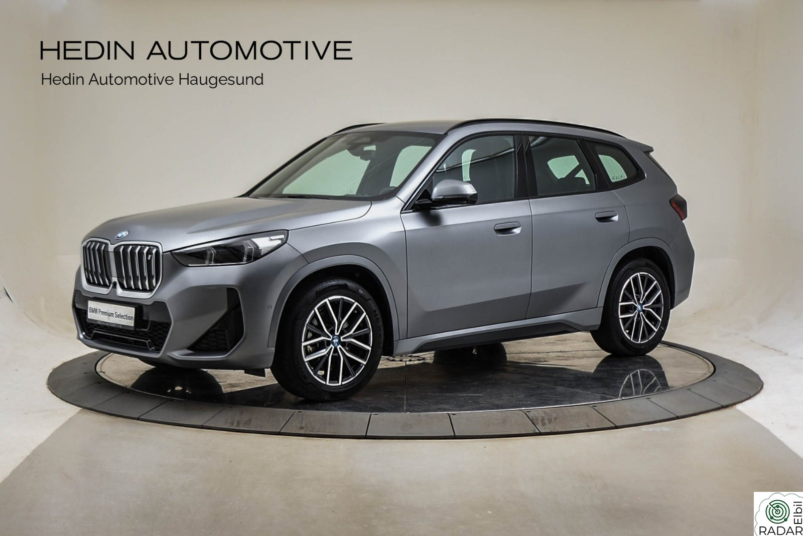 BMW iX1 xDrive30 xDrive30 Fully Charged, Frozen lakk, M-Pakke,H&K,Krok++