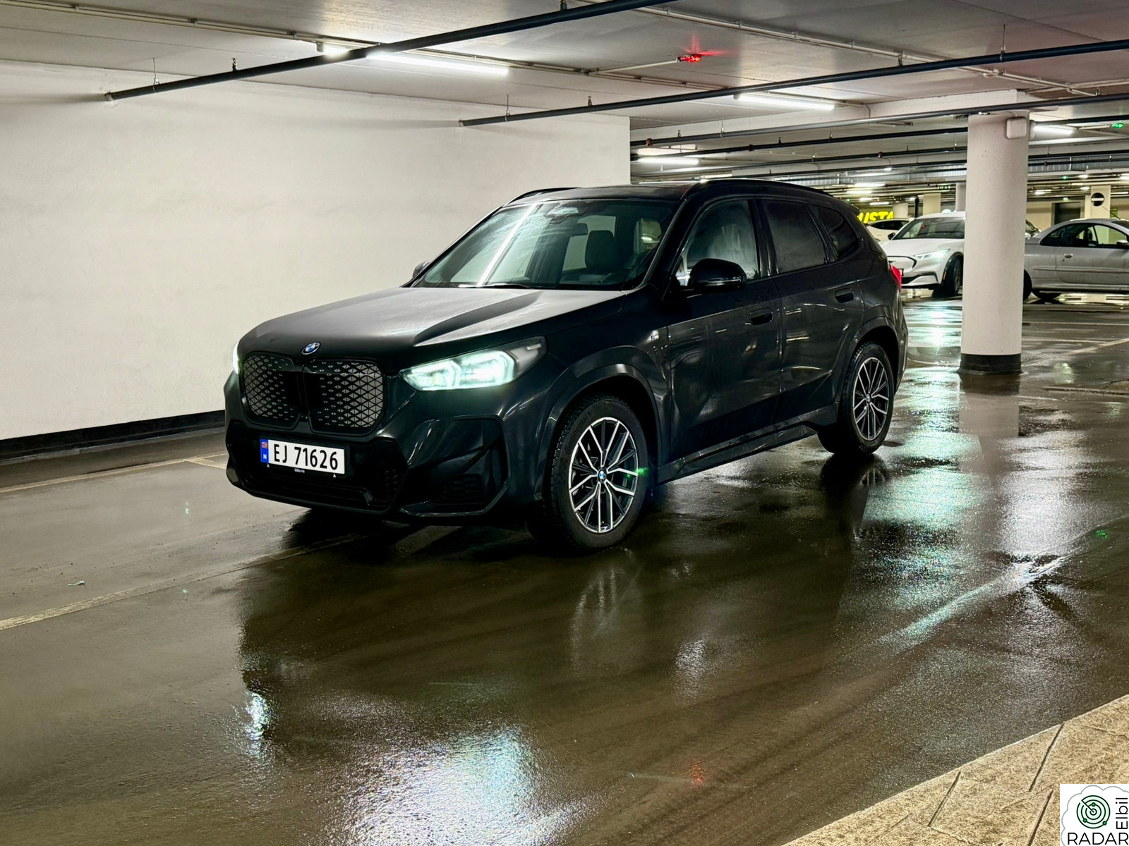 BMW iX1 xDrive30 xDrive30 - FULLY CHARGED - SERVICEAVTALE - 20k I ÅRET