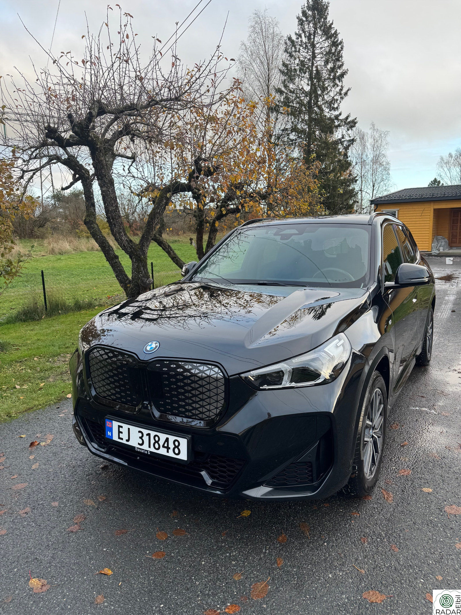 BMW iX1 xDrive30 xDrive30 Fully Charged, M Sport, HUD, Krok, Panorama