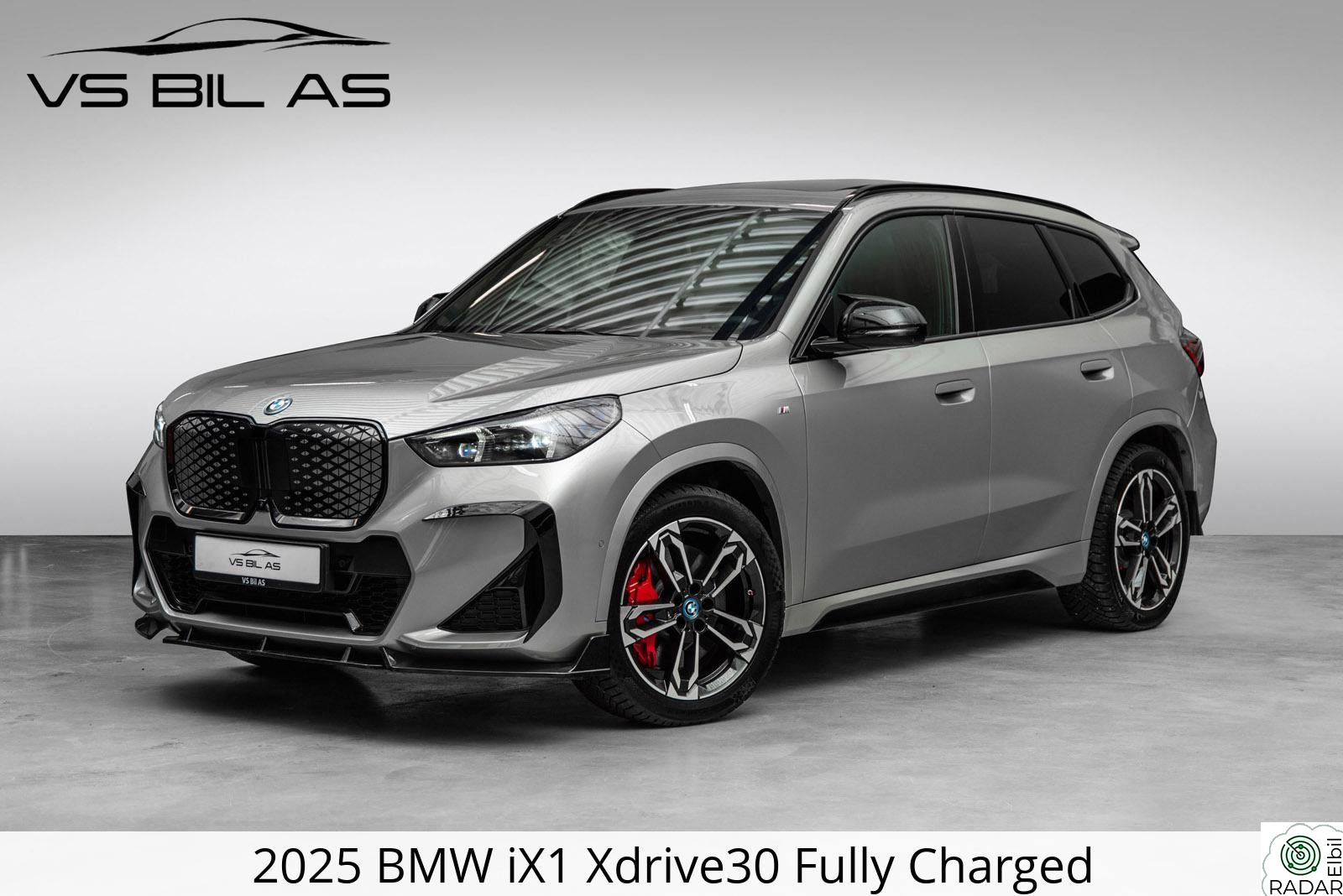 BMW iX1 xDrive30 Xdrive30/FC/BSI 4 år/Pano/360/Navi/HUD/M-sportH&K/Krok
