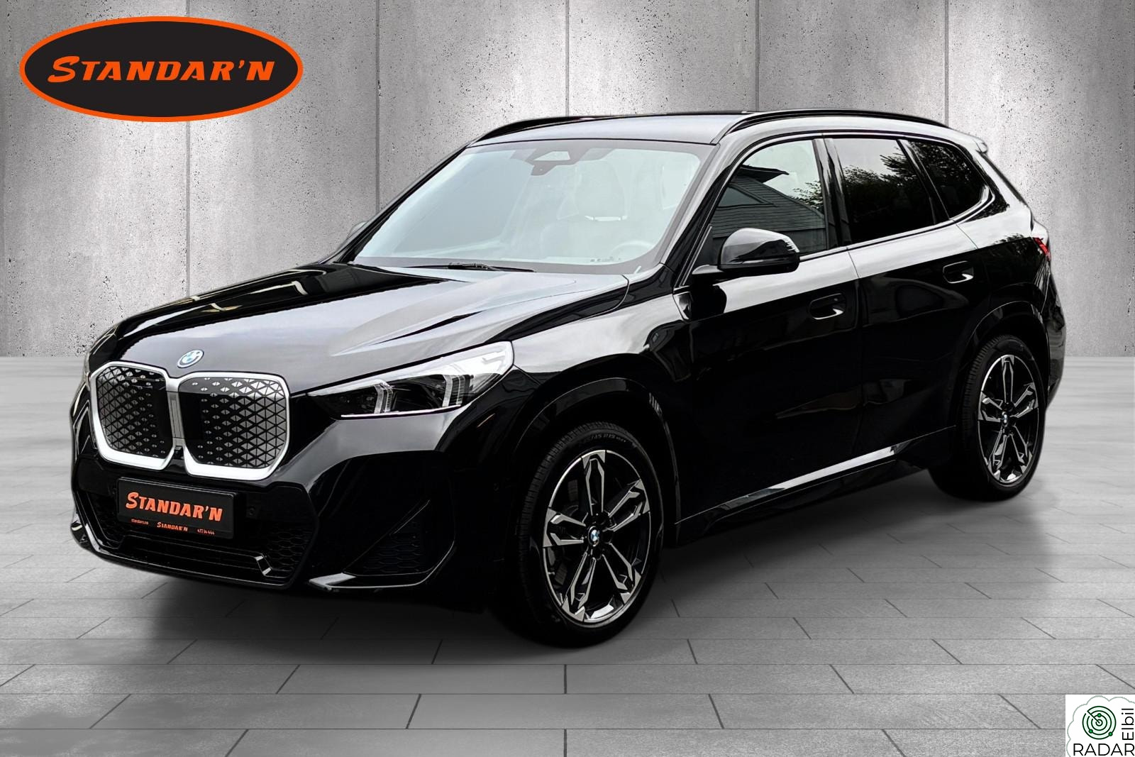BMW iX1 xDrive30 xDrive30 Fully Charged/M Sport/El.seter/Head-Up/Krok