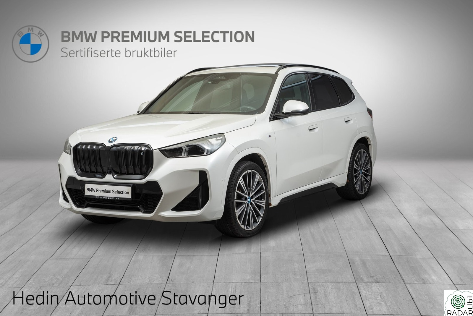 BMW iX1 xDrive30 xDrive30 Fully Charged Soltak Skinn Ryggekam +++