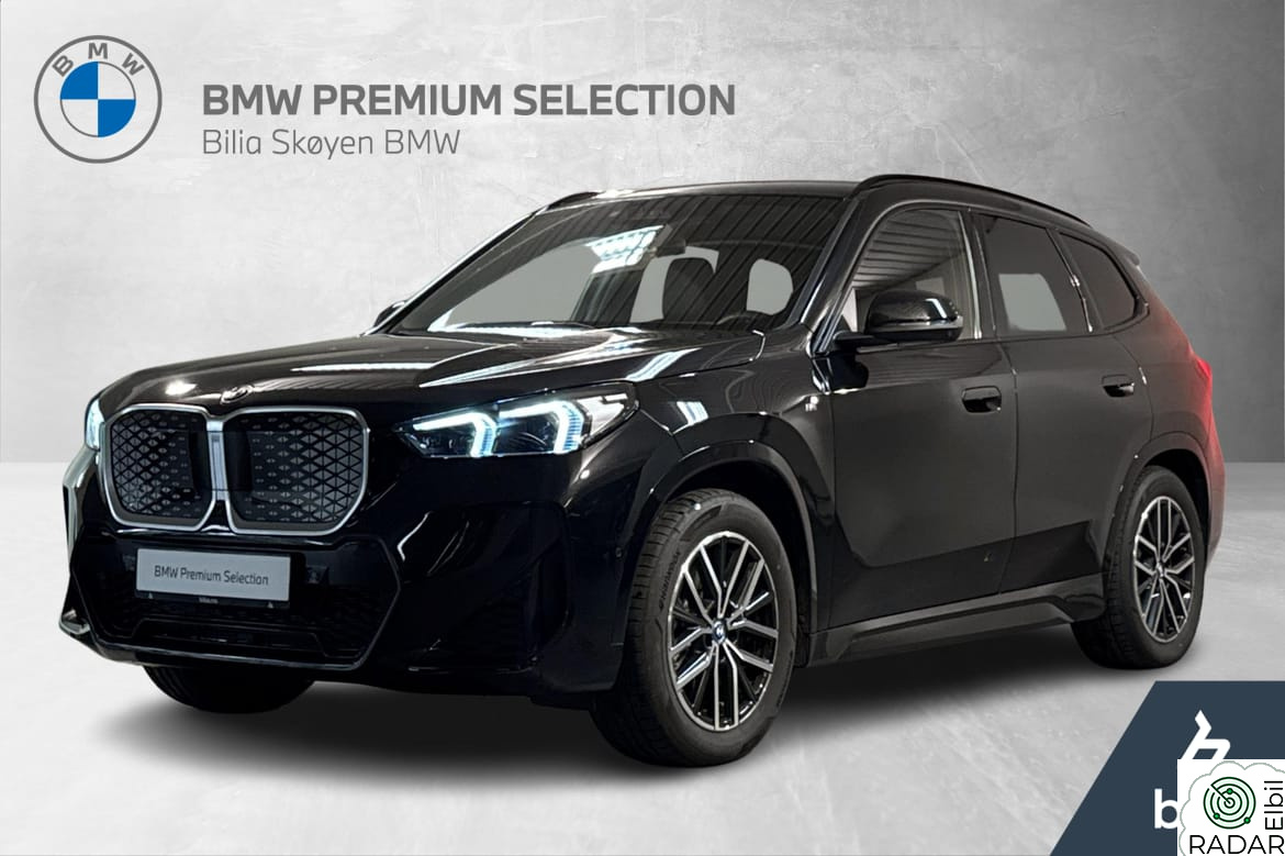 BMW iX1 xDrive30 xDrive30, Fully Charged, M-Sport, H/K, Adp-Cruise
