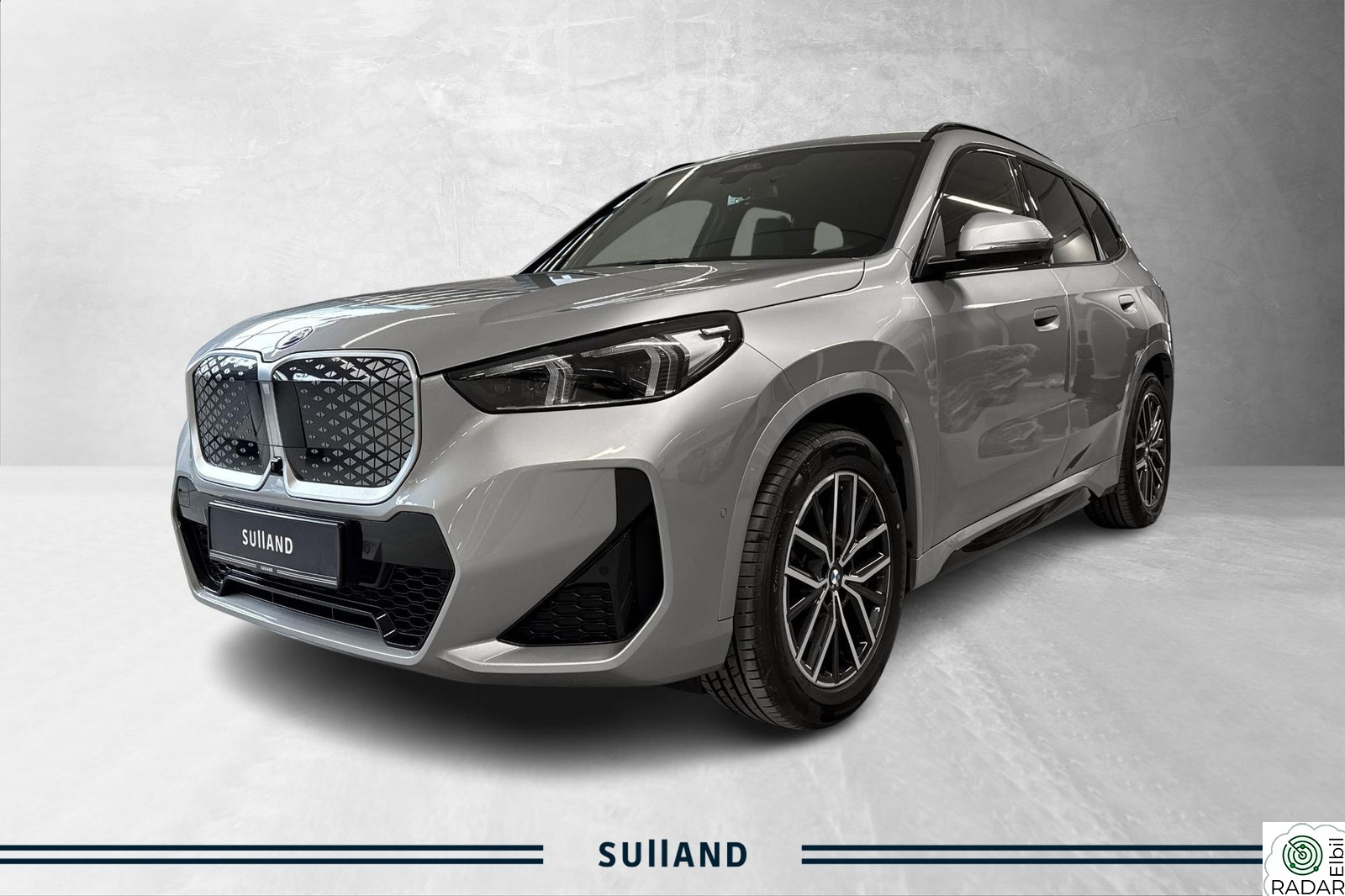 BMW iX1 xDrive30 xDrive30 Fully Charged M Sport, Hengerfeste, HUD++